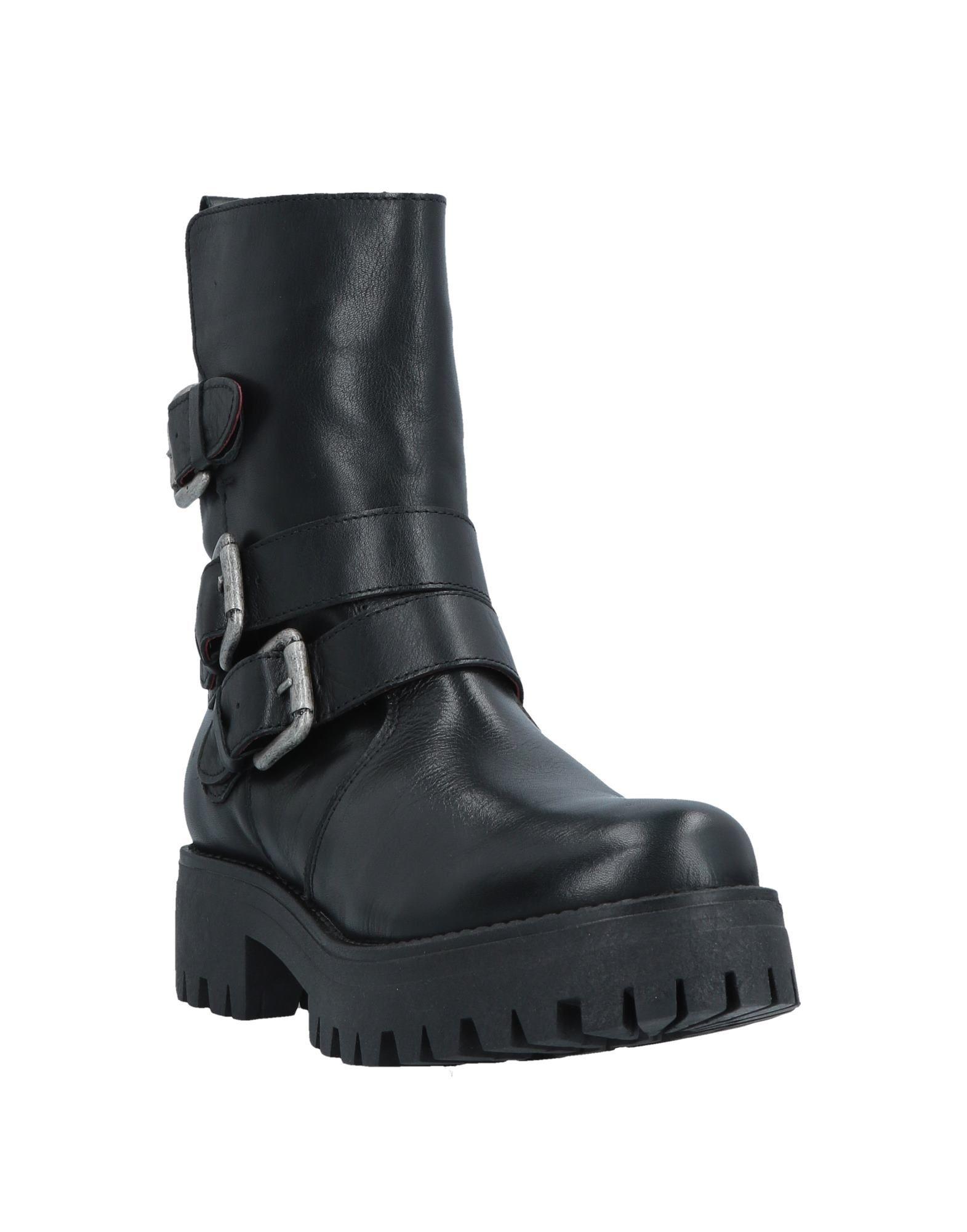 buffalo ankle boot