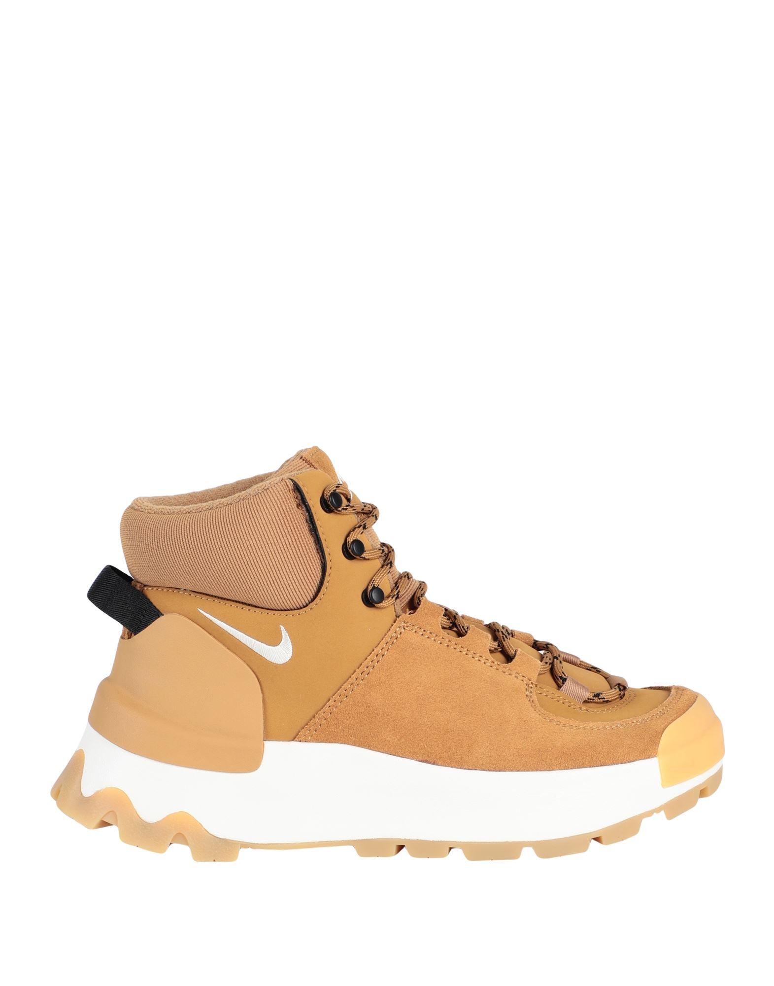 nike camel sneakers