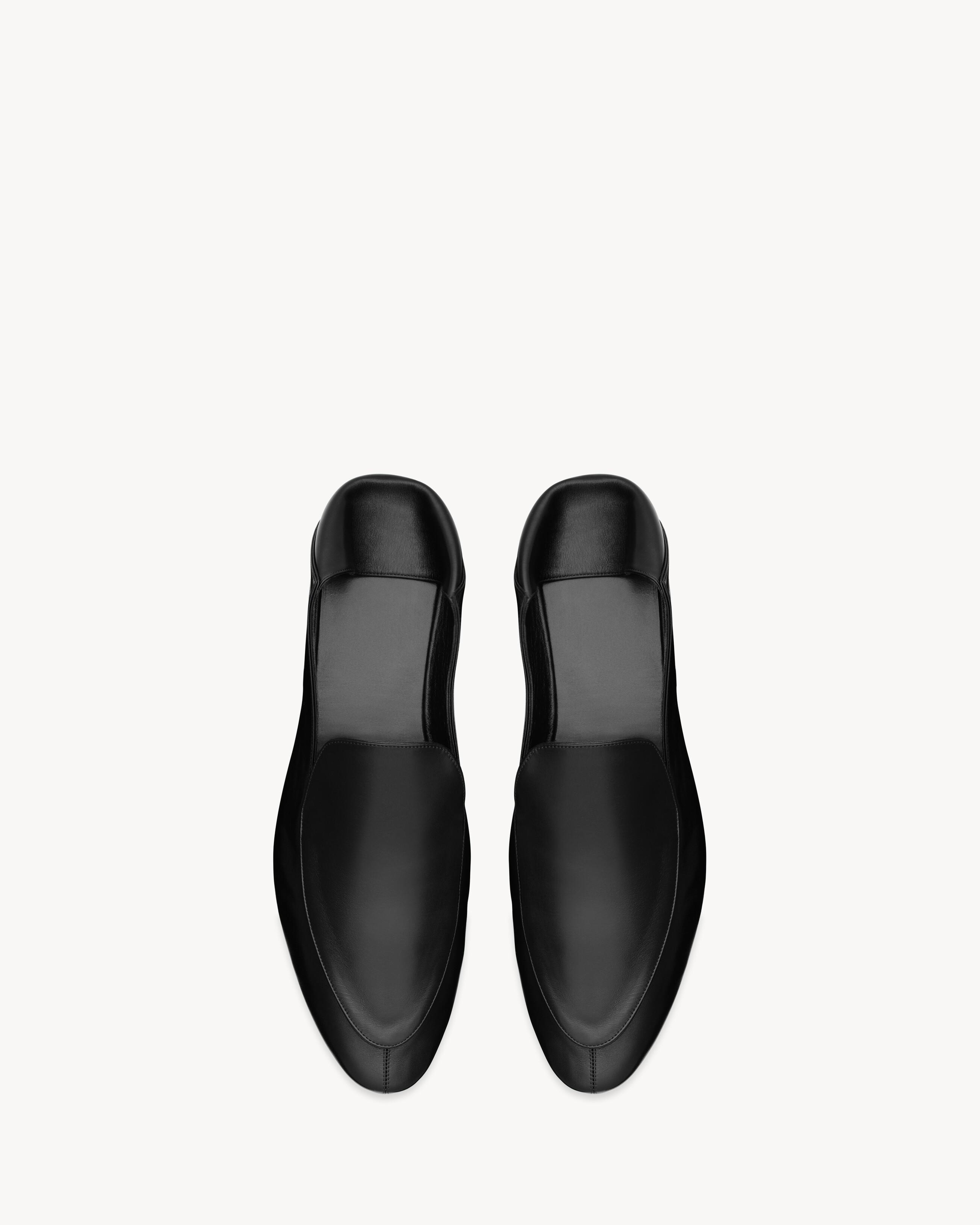 SAINT LAURENT ブラック ローファー　レザーモカシン SAINT LAURENT*品格が漂う*ローファー パテントレザー モカシン