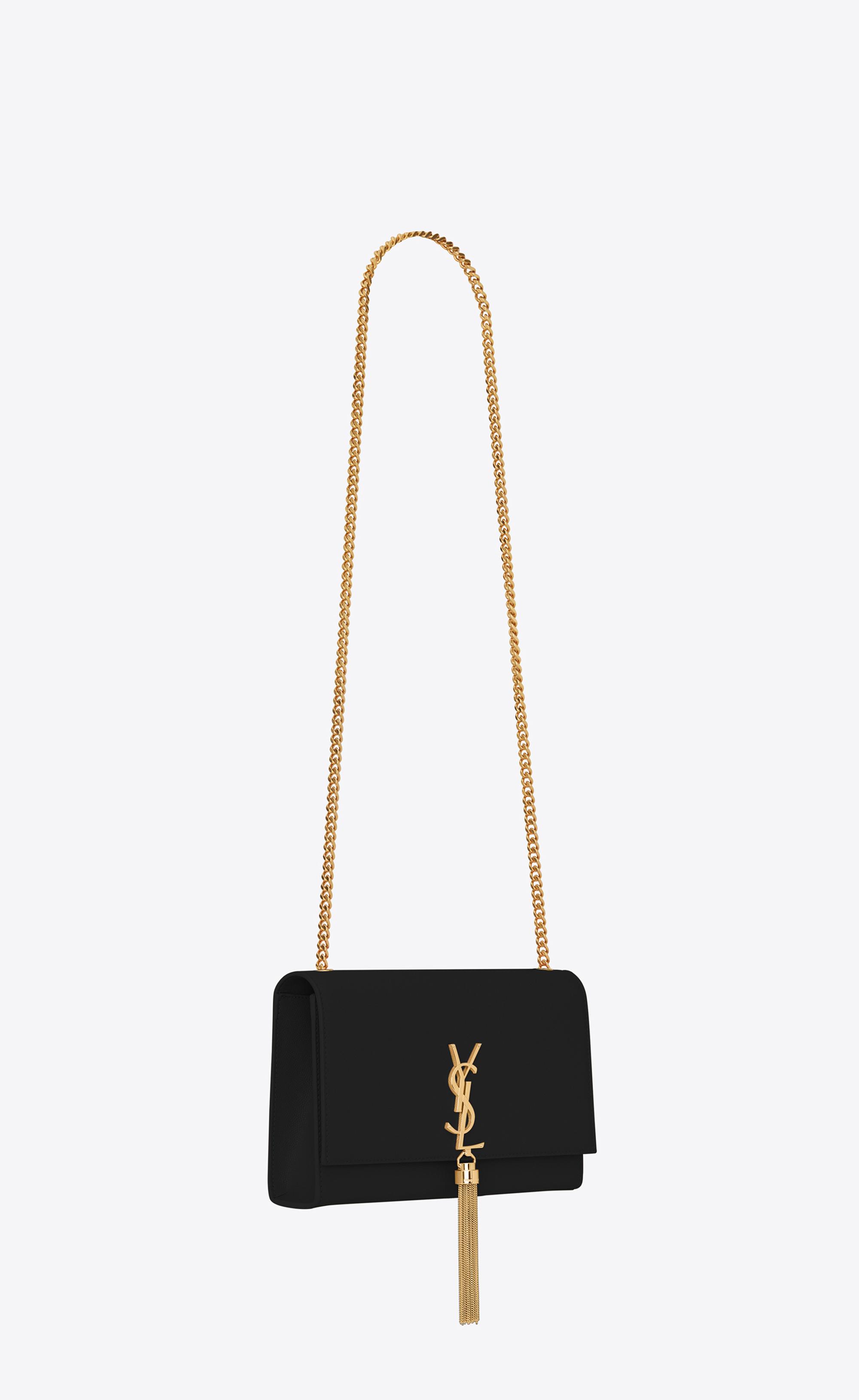 kate medium with tassel in grain de poudre embossed leather