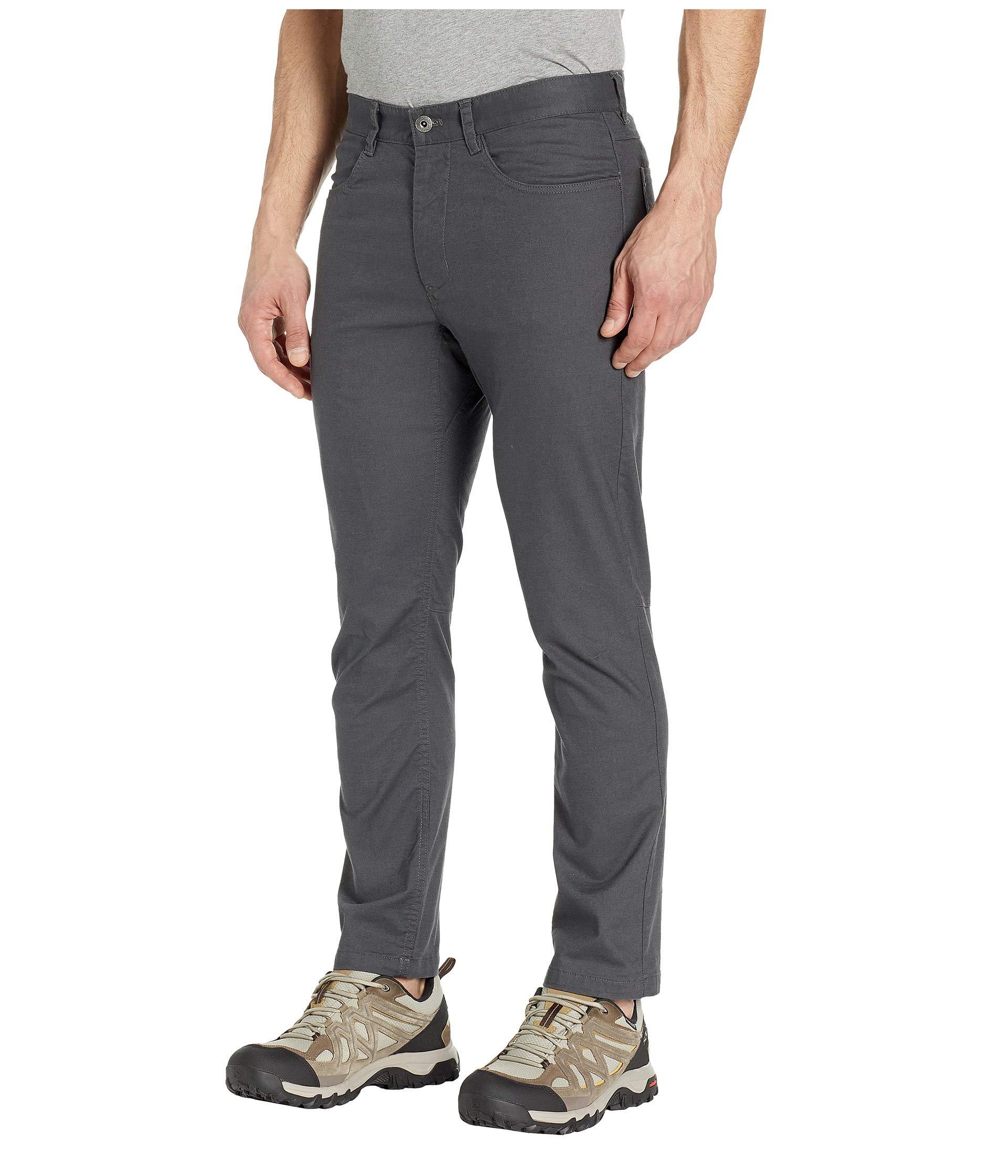 north face slim fit
