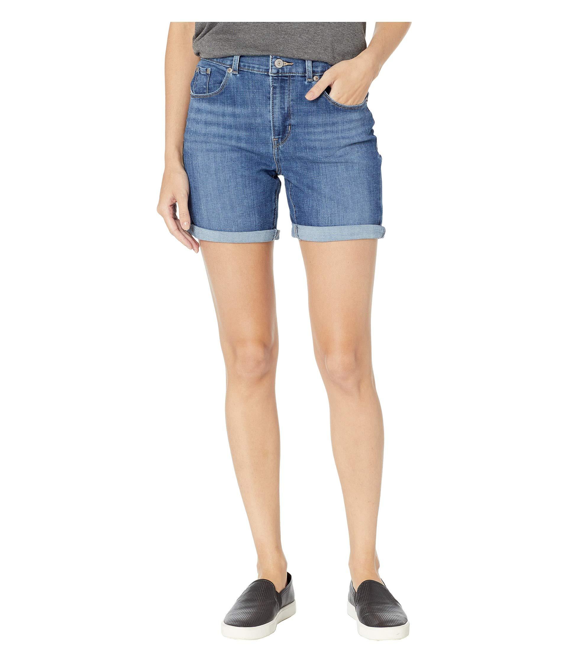 levi jogger shorts