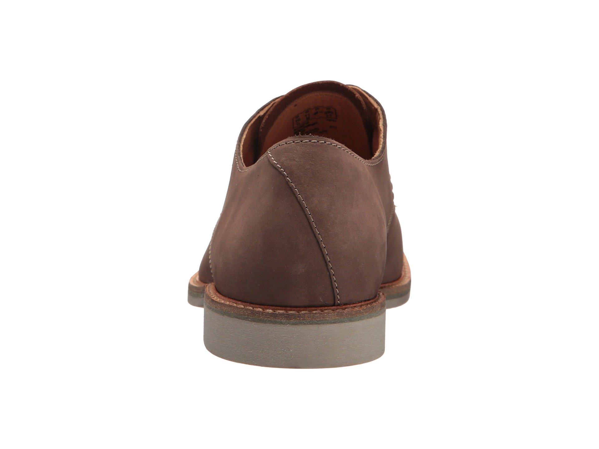 clarks atticus lace taupe nubuck