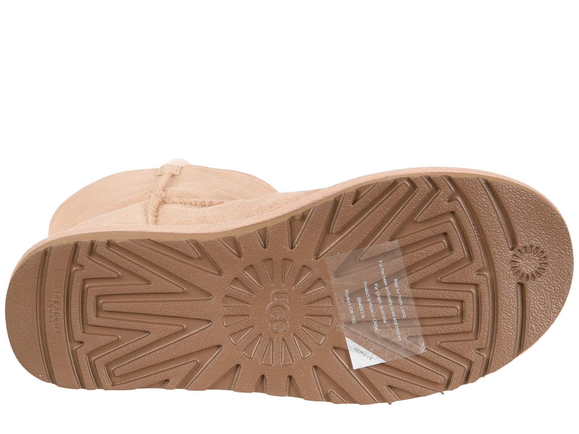 ugg classic turnlock boot