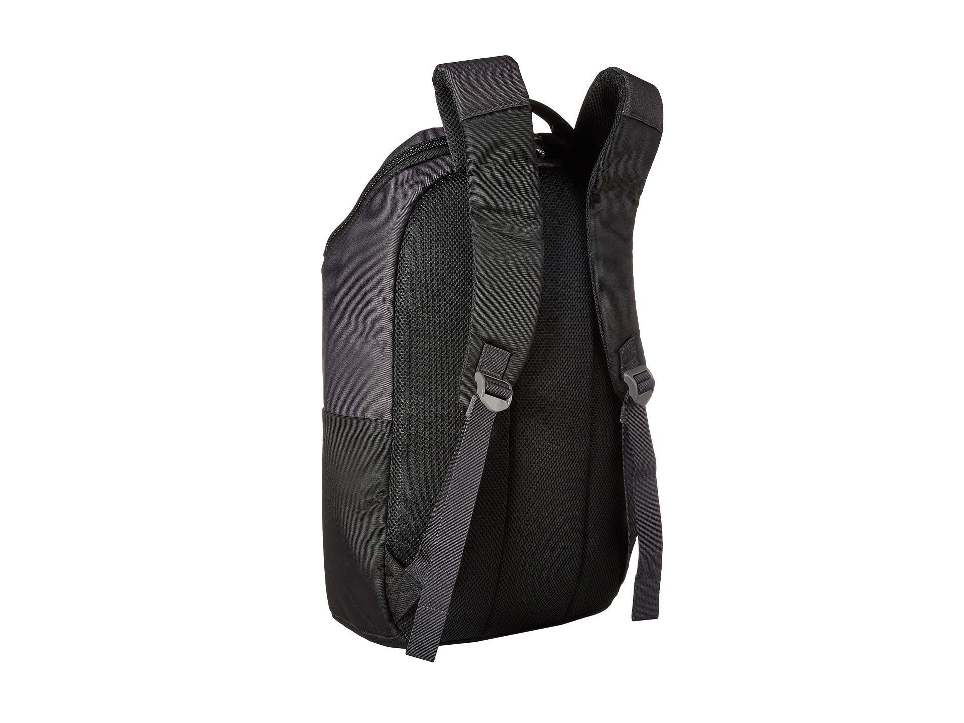 Travis Mathew Koolie Cooler Bag in Black for Men Lyst