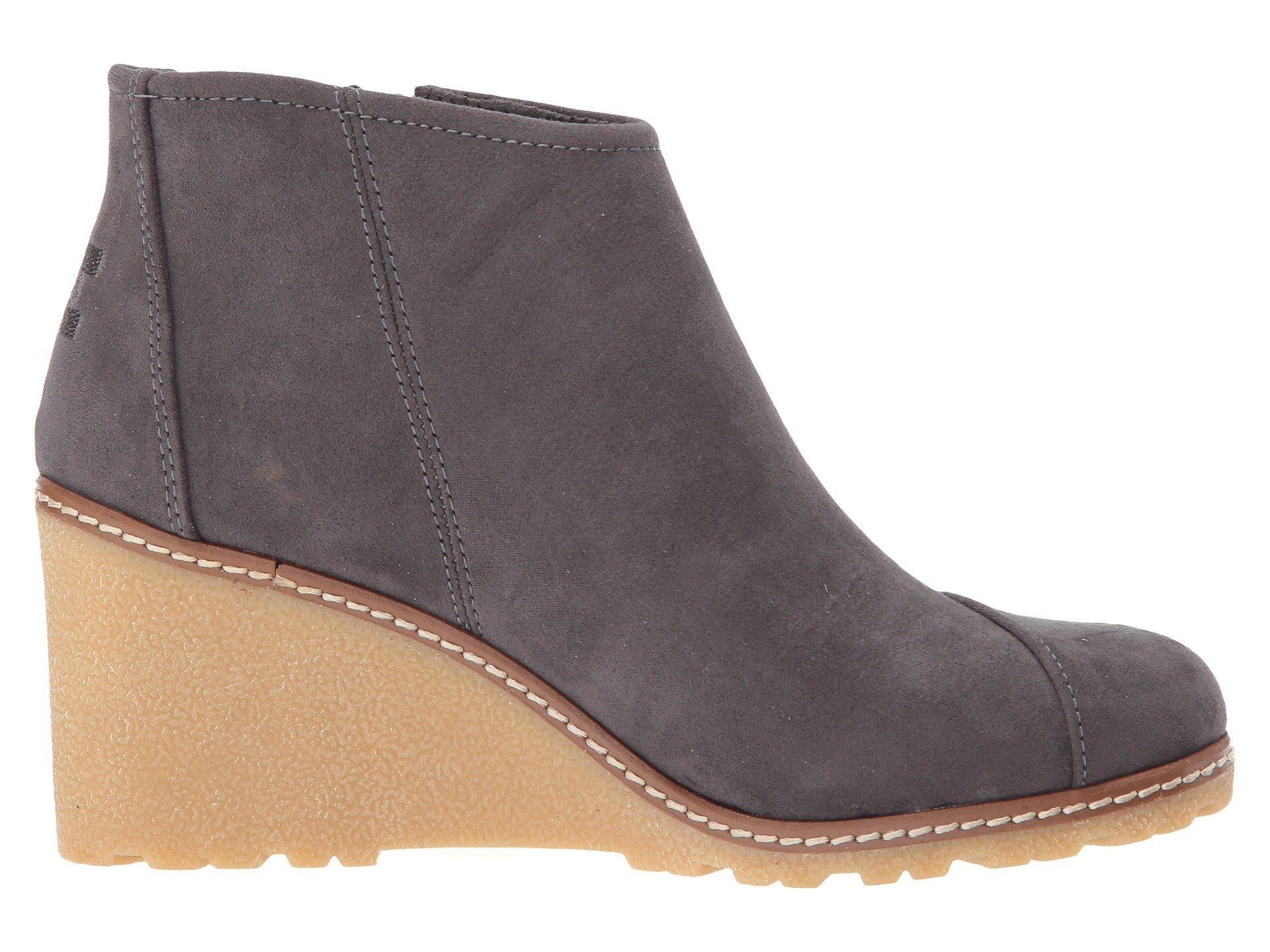 toms microfiber avery booties