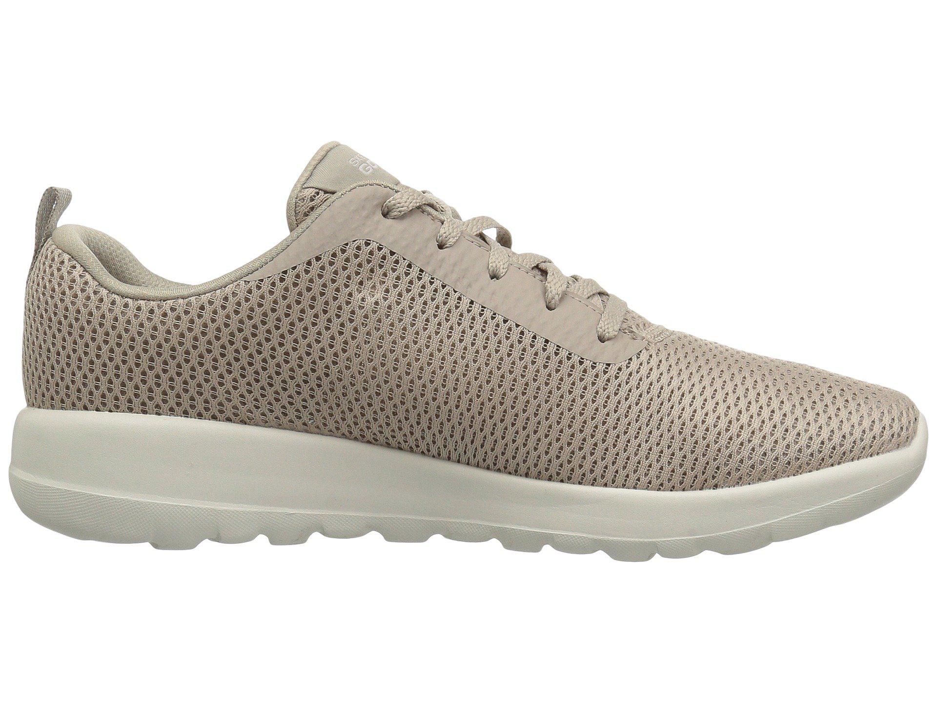 everlane forever sneaker