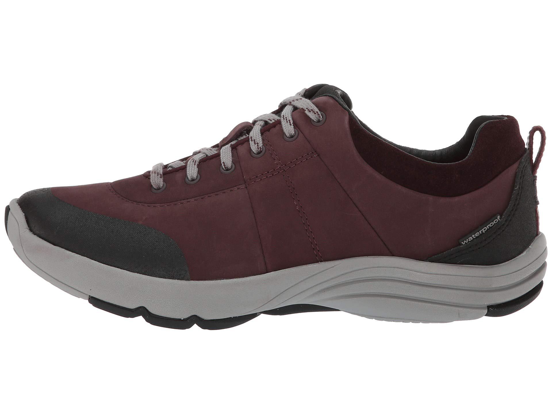 clarks wave andes black