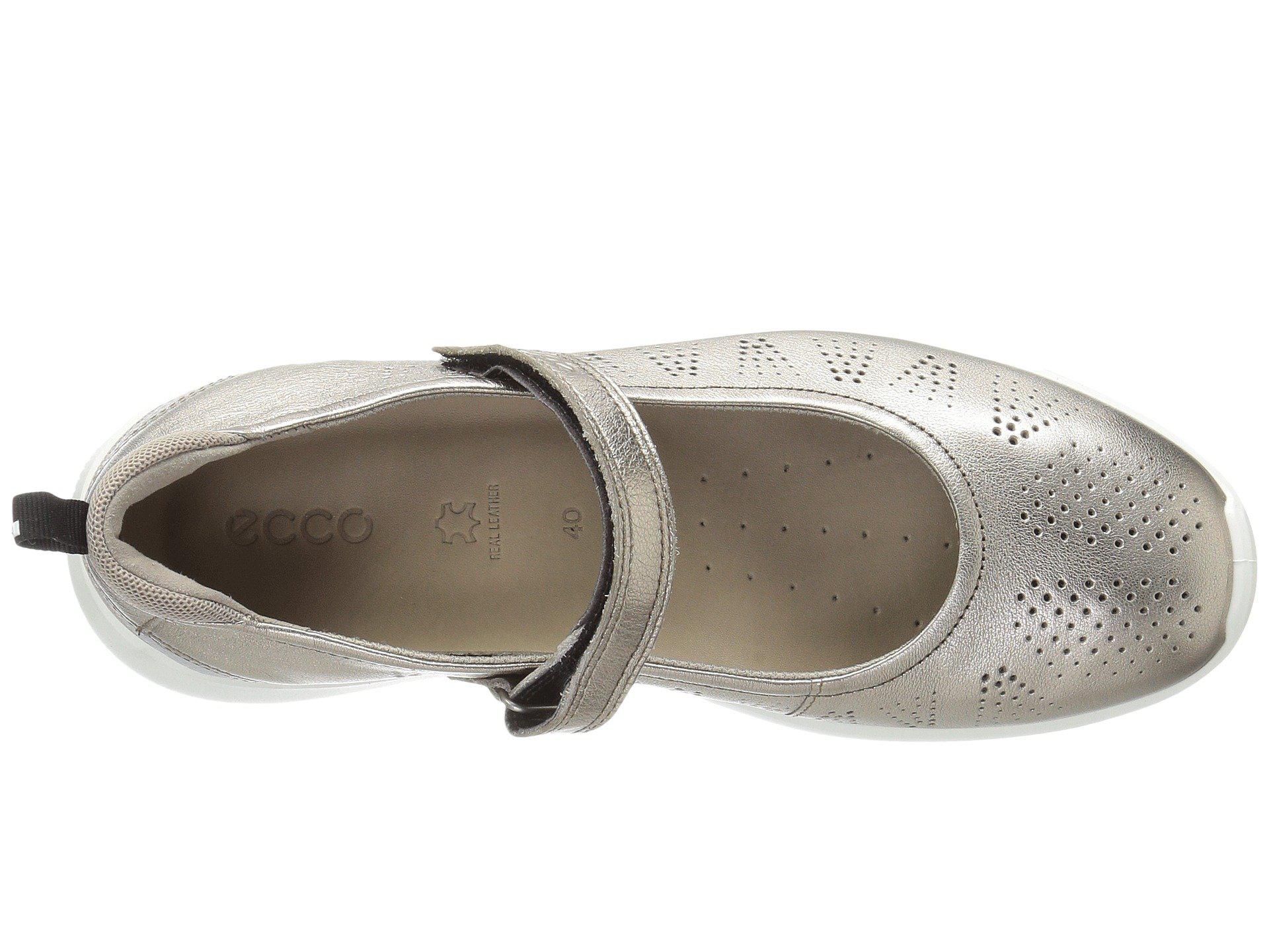 ecco women's soft 5 mary jane sneaker