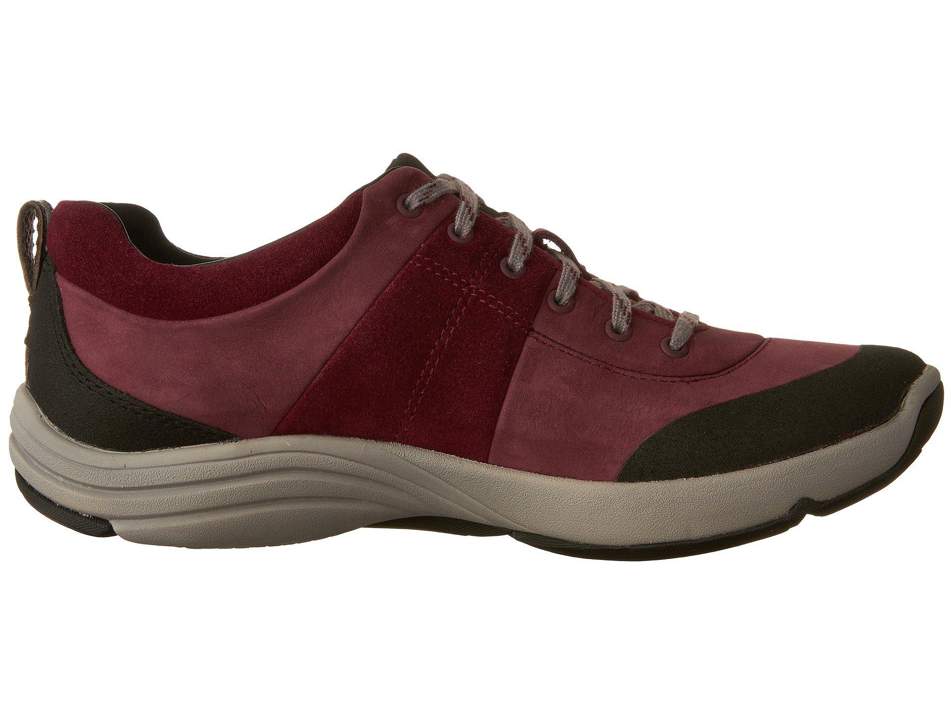 clarks wave andes black
