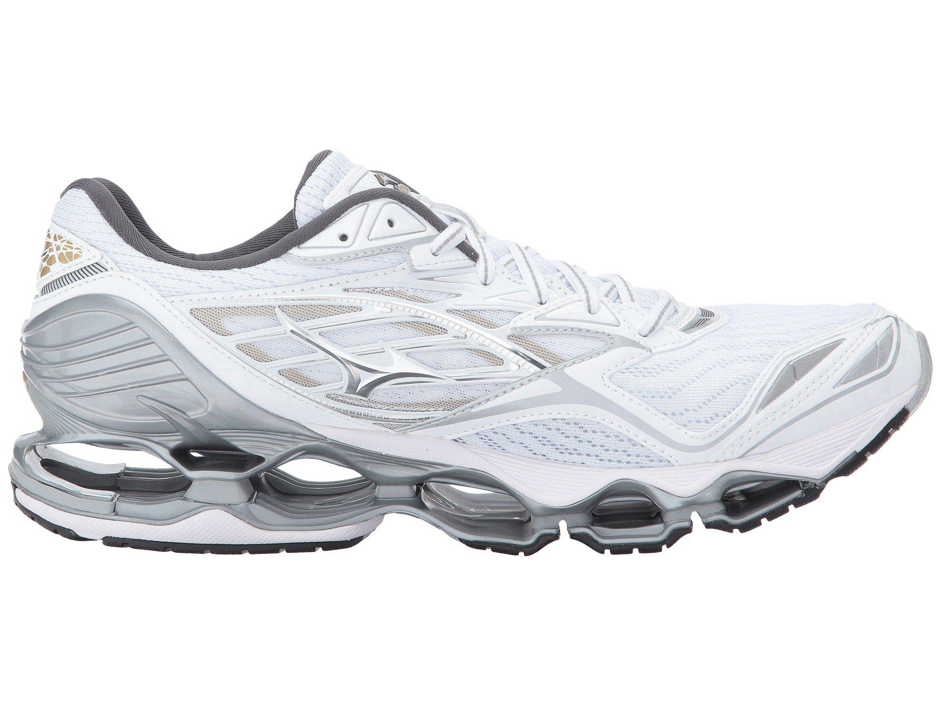 Mizuno Synthetic Wave Prophecy 6 in White/Silver/Gold (Metallic) for Men -  Lyst