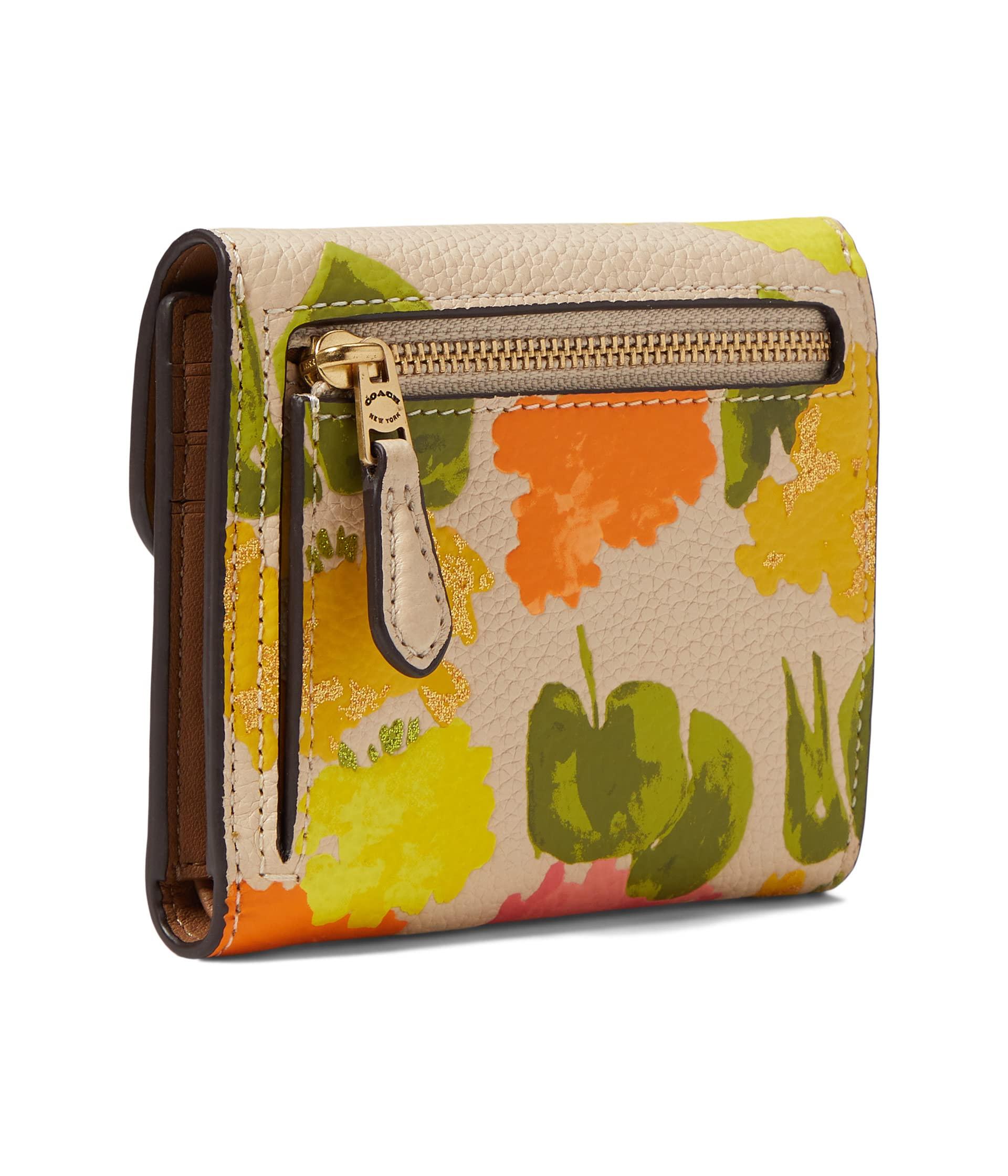 COACH Floral Printed Leather Wyn Small Wallet | Lyst