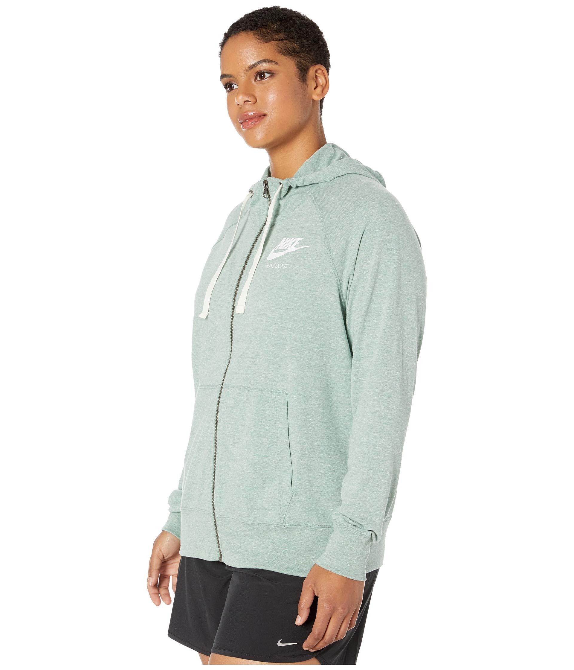 size hoodie nike