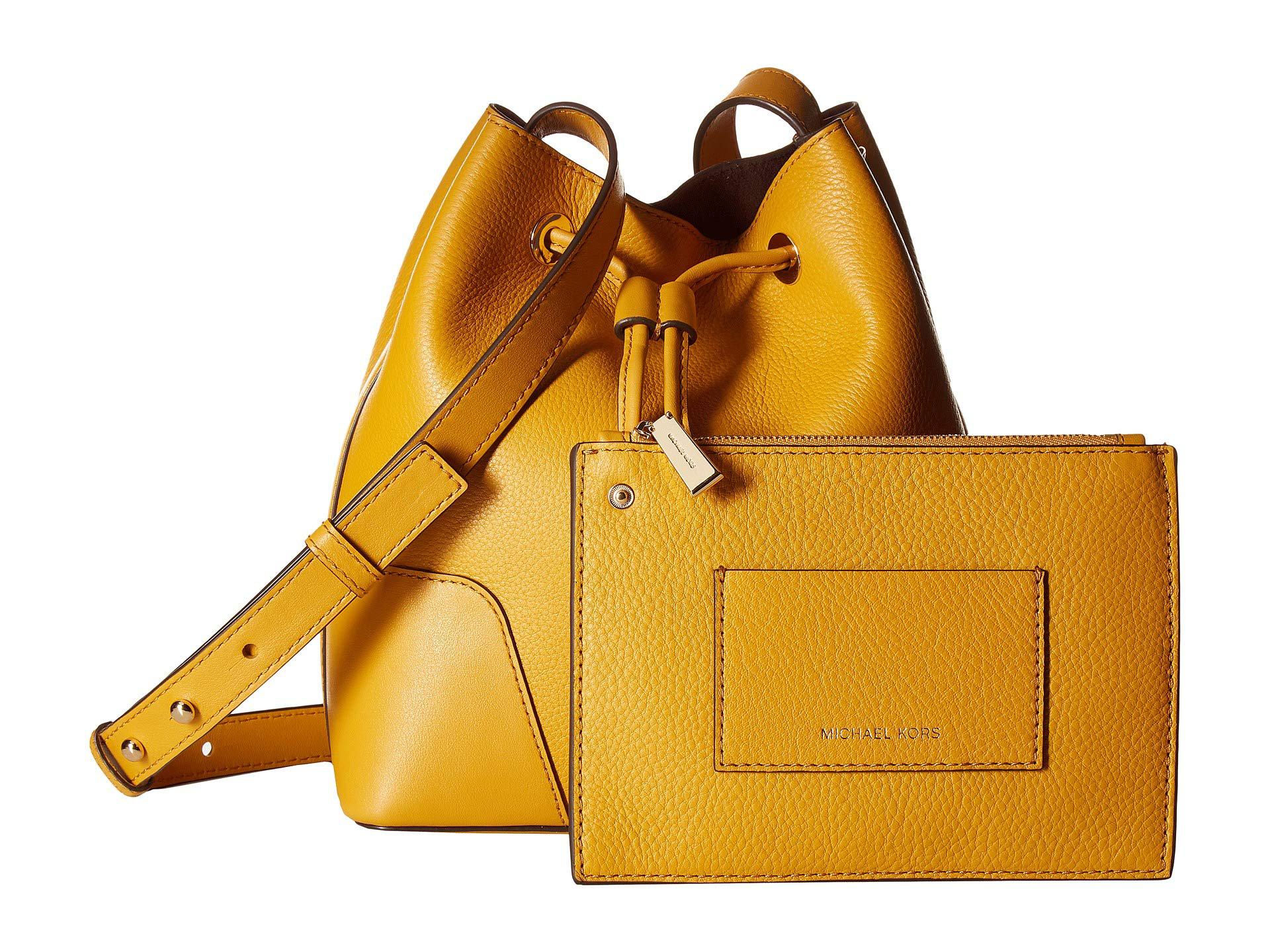 cary medium bucket bag