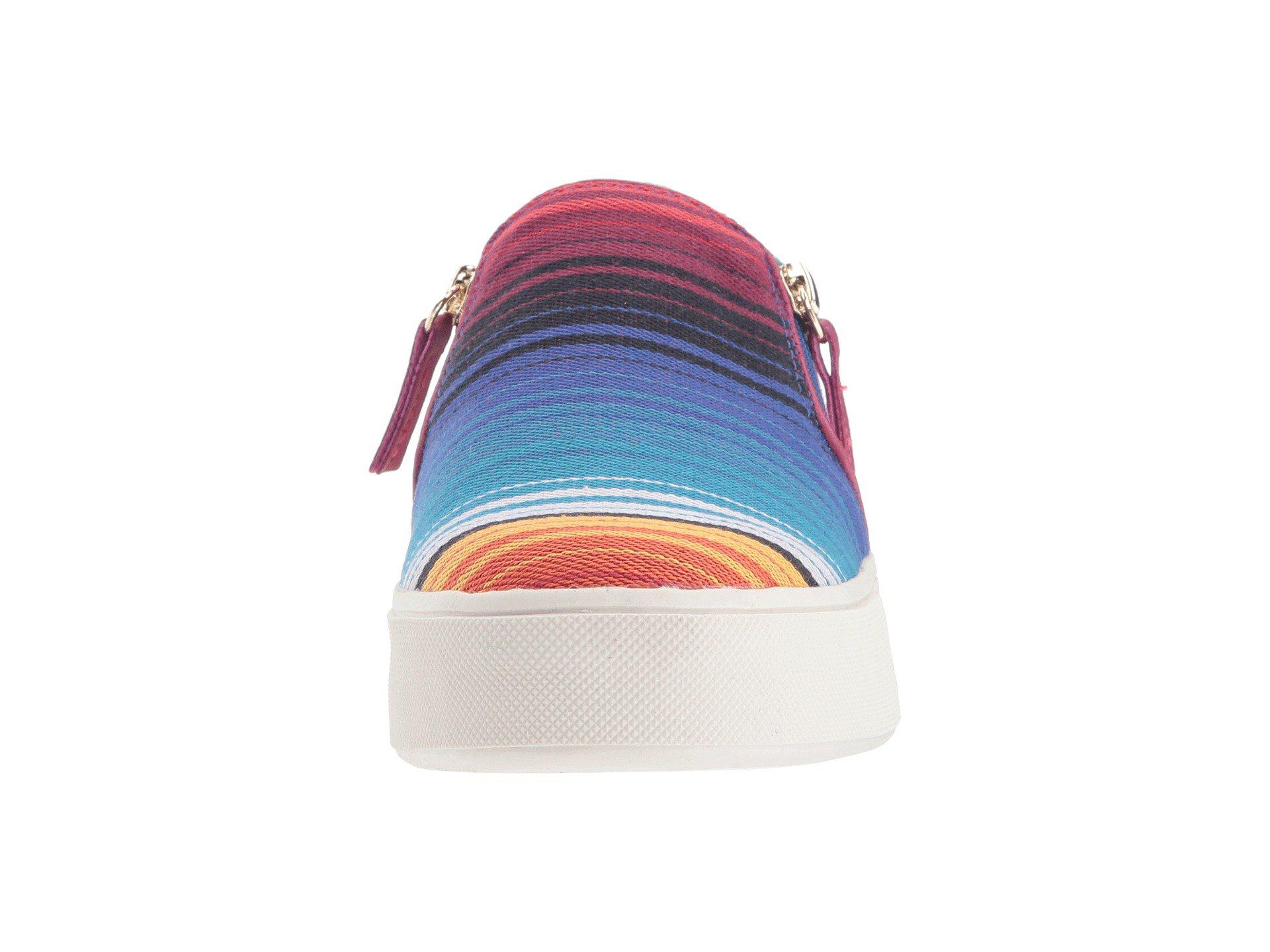 Volatile hotsell serape shoes