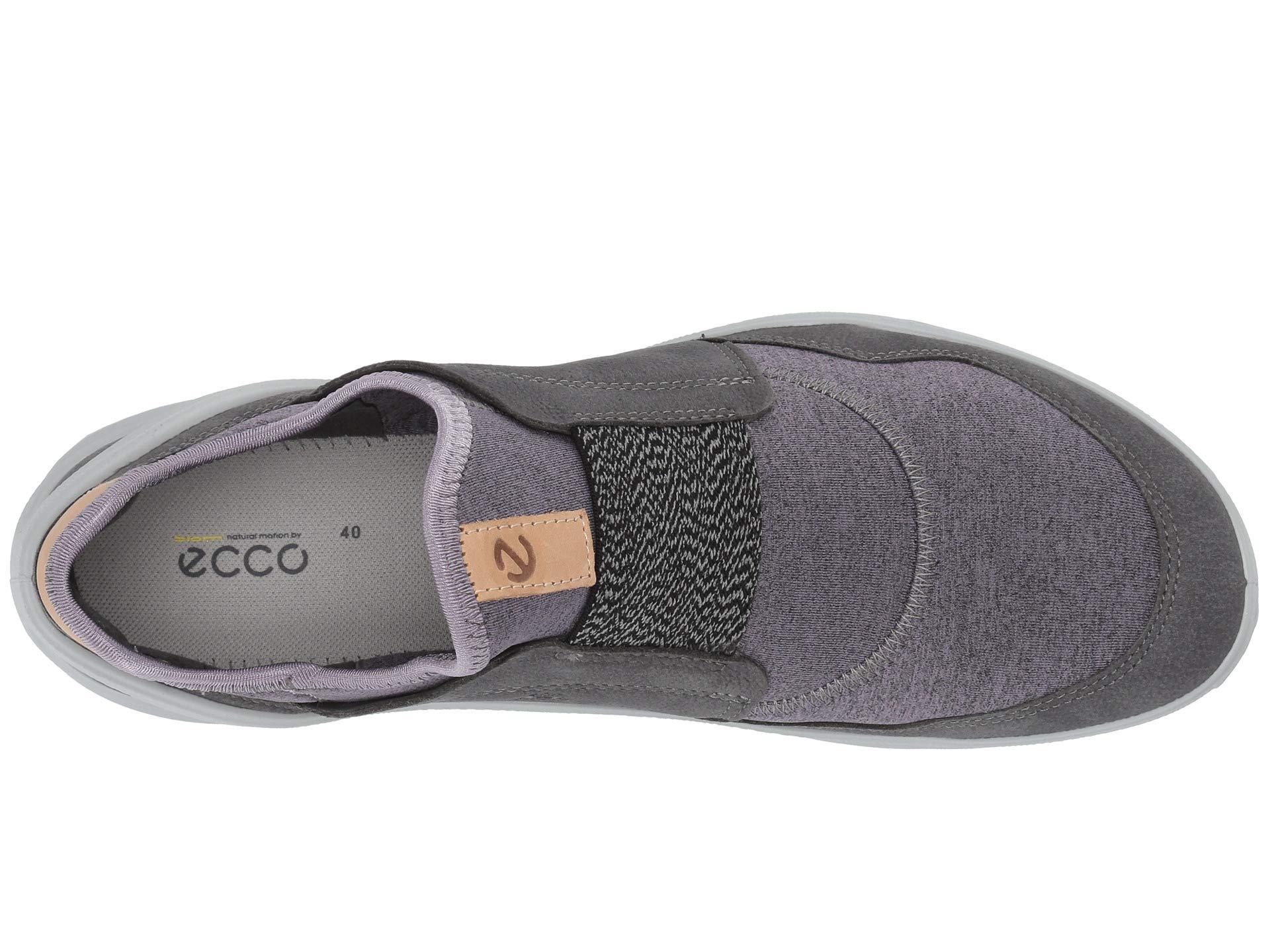 ecco biom slip on