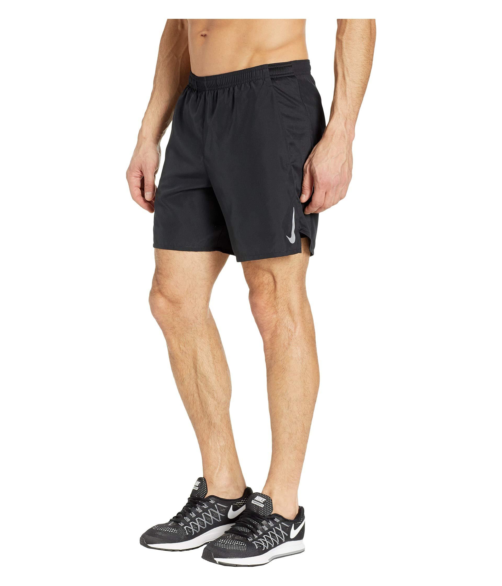 nike 7 challenger short