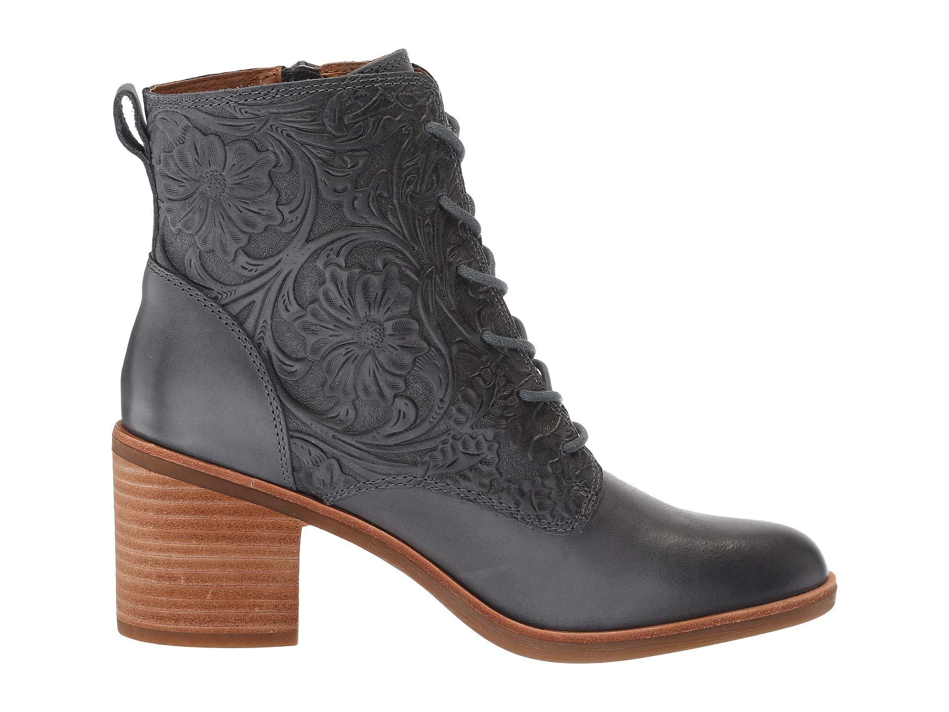 sofft sondra boot