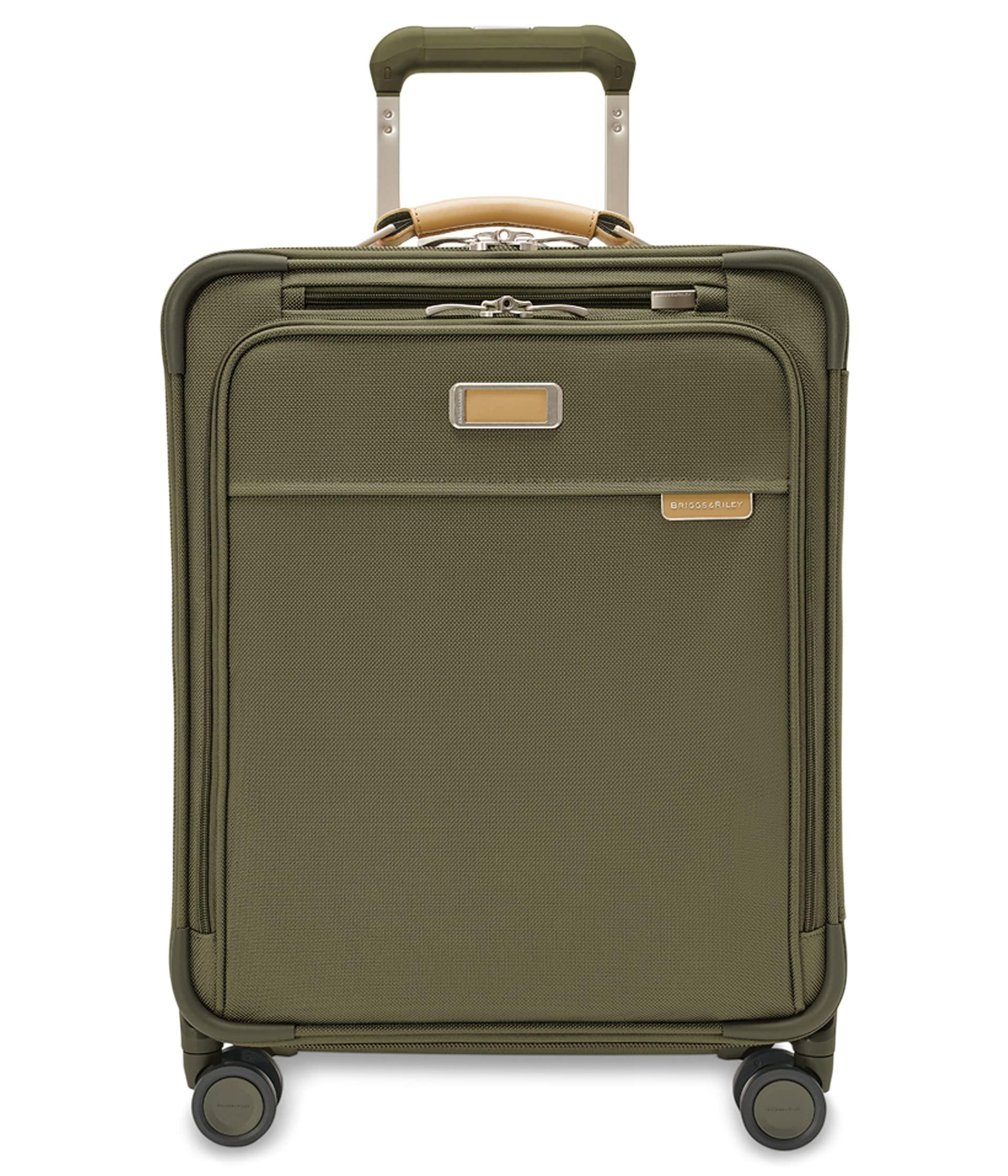 Briggs & Riley Baseline Global Carryon Spinner in Green Lyst