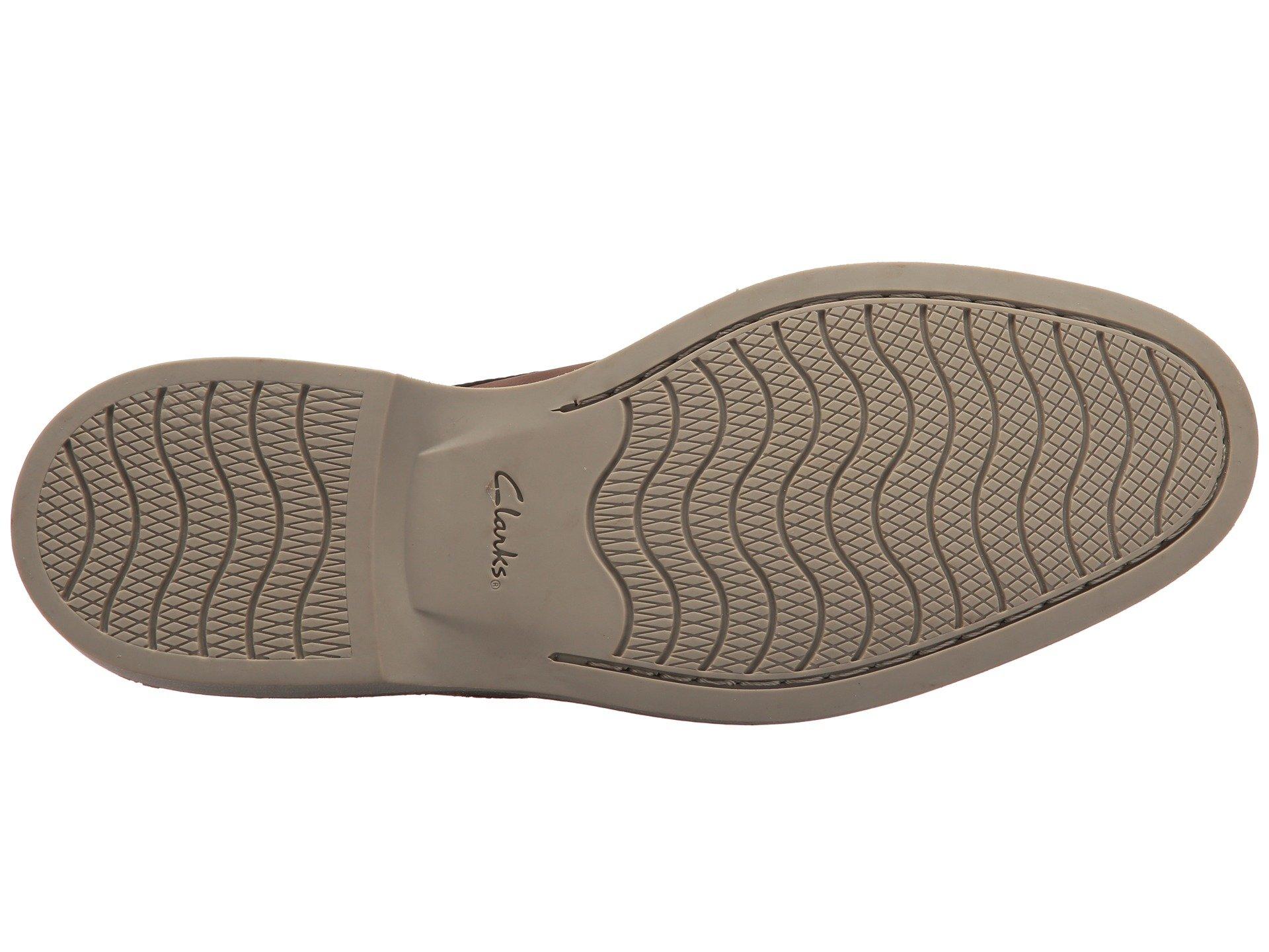 clarks atticus lace taupe nubuck