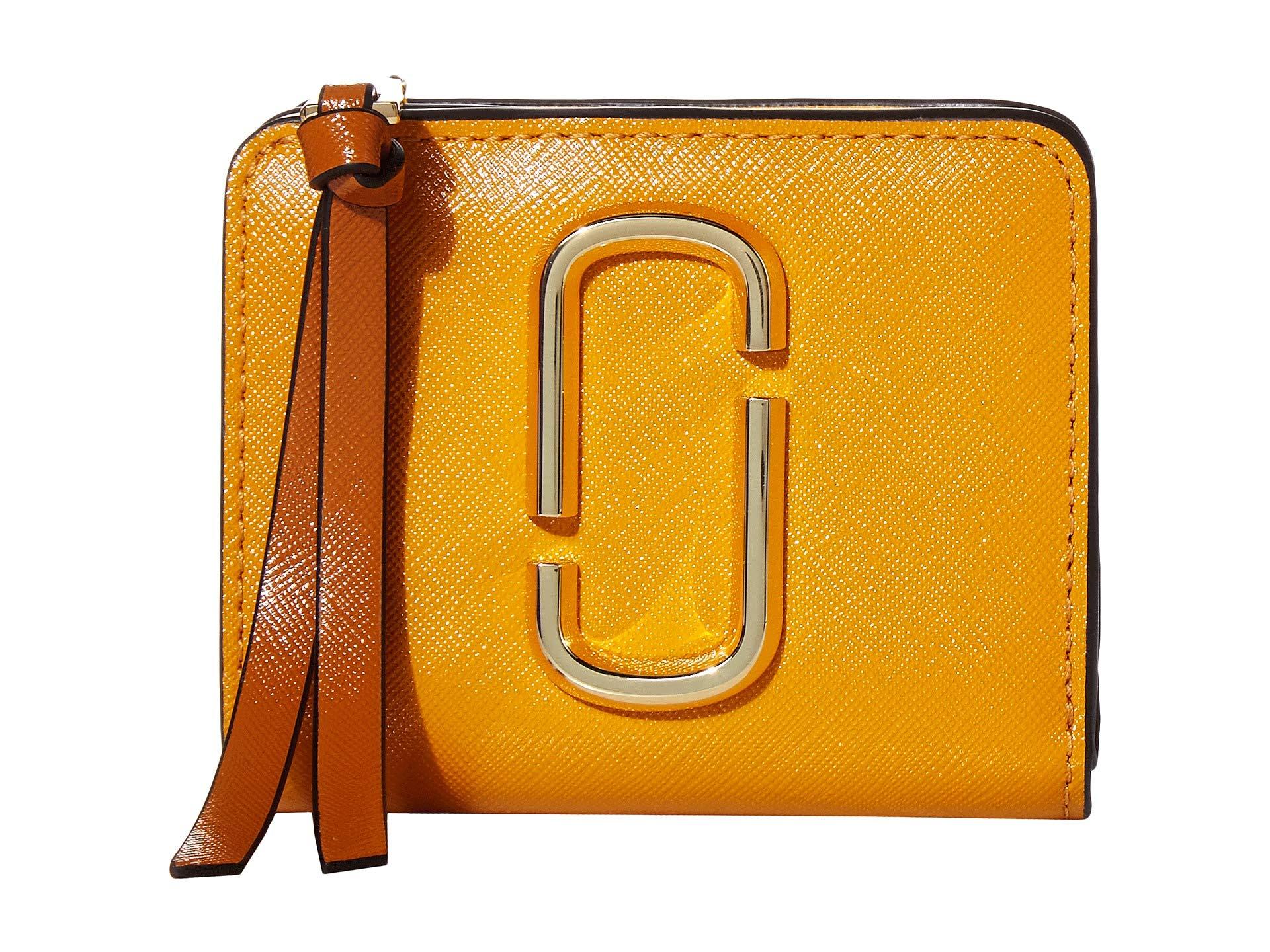 Marc Jacobs Leather Snapshot Mini Compact Wallet in Yellow Lyst