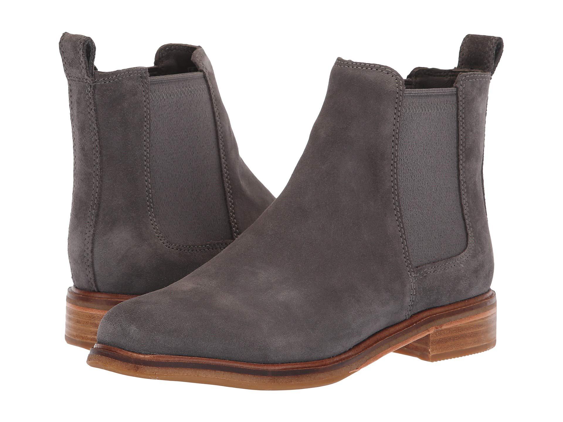 clarkdale boots womens