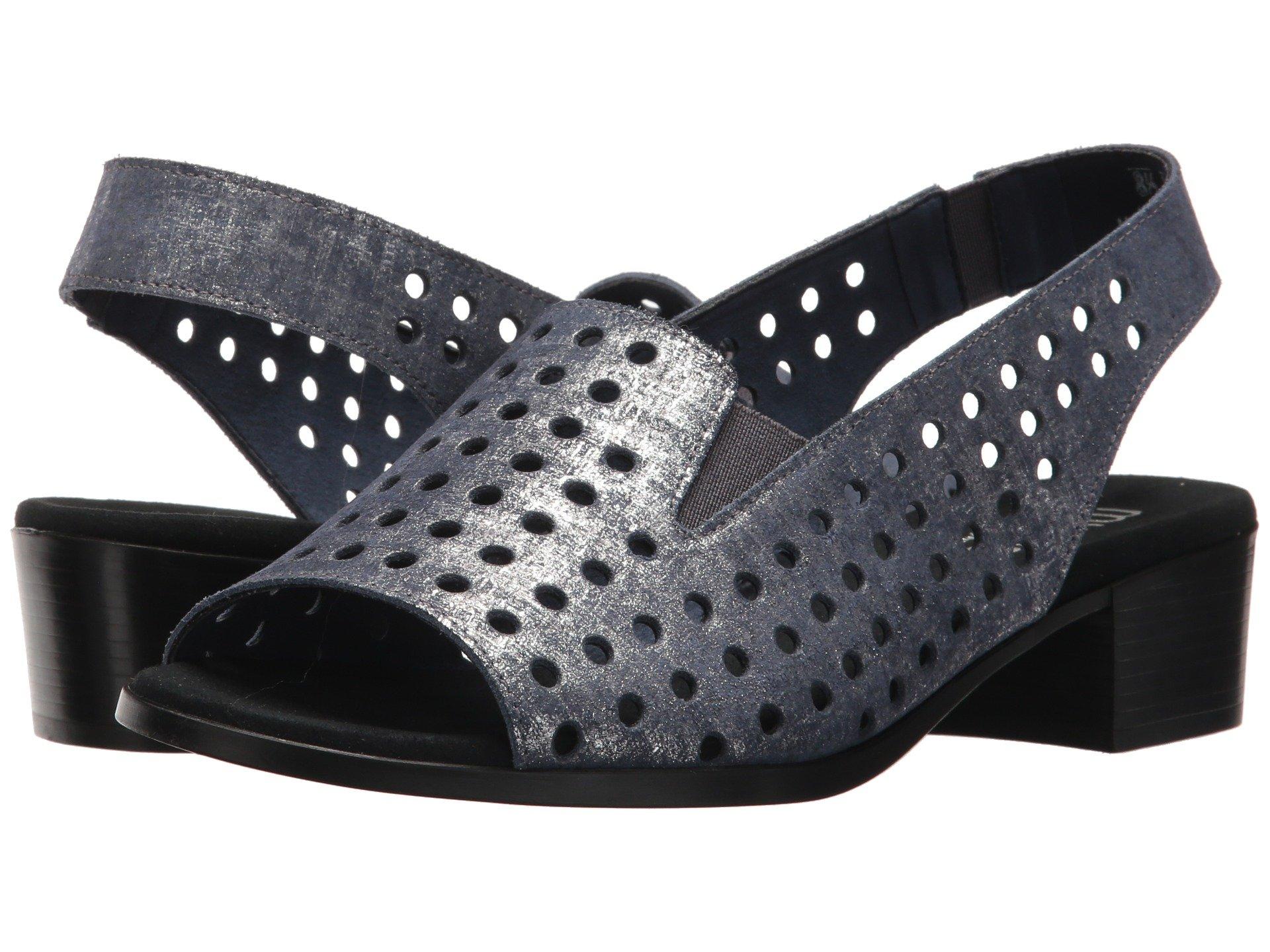 munro mickee slingback