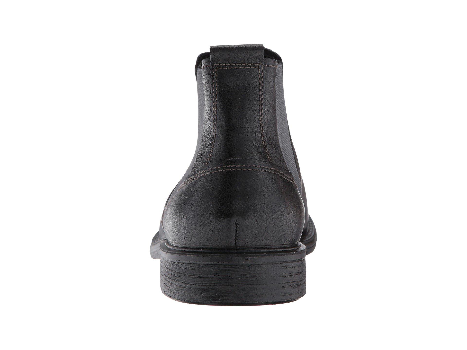 duck commander muck boots