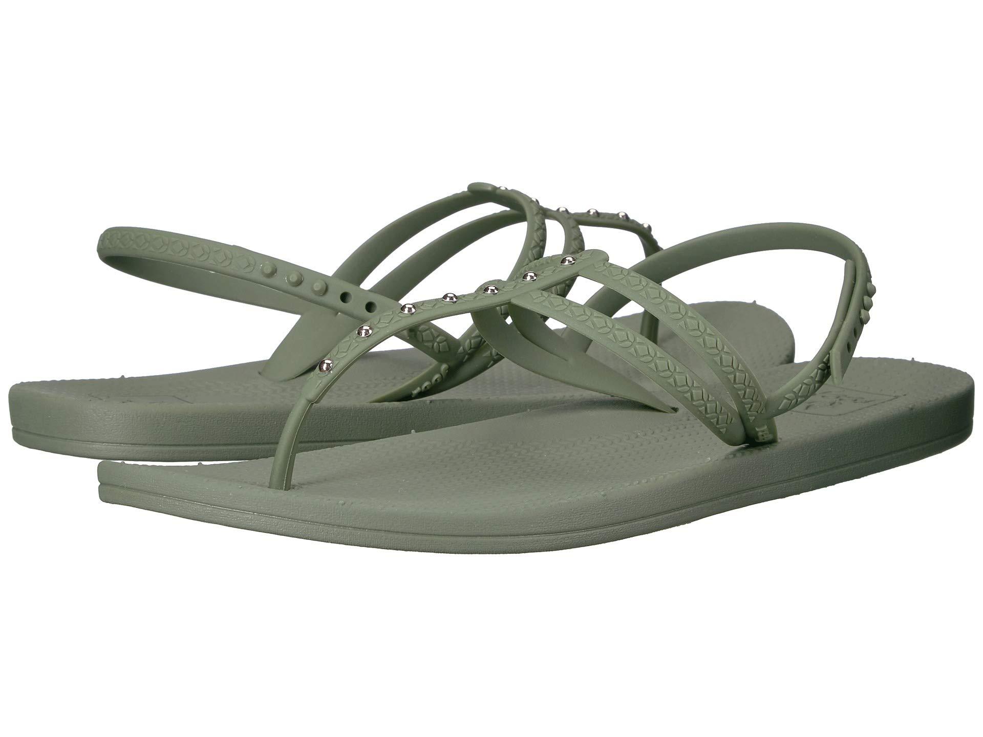 Reef Escape Lux T Stud Flip Flops | centenariocat.upeu.edu.pe