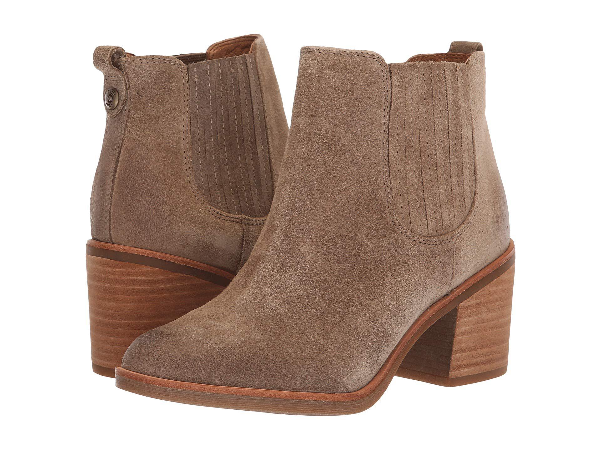 sofft sadova chelsea bootie