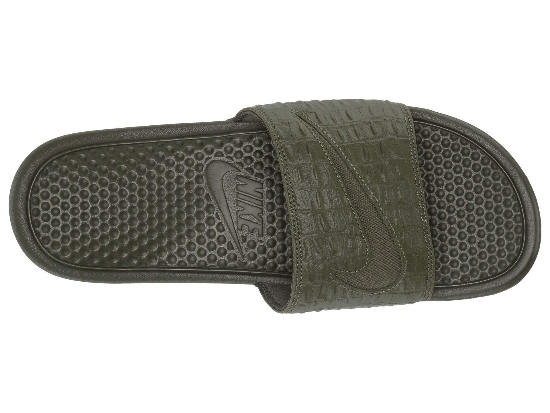 nike benassi croc
