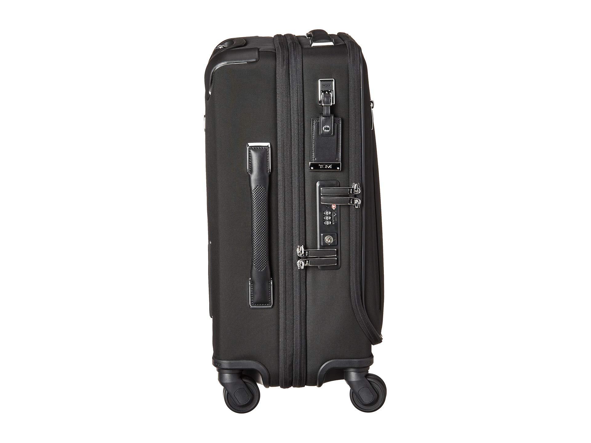 tumi arrive carry on