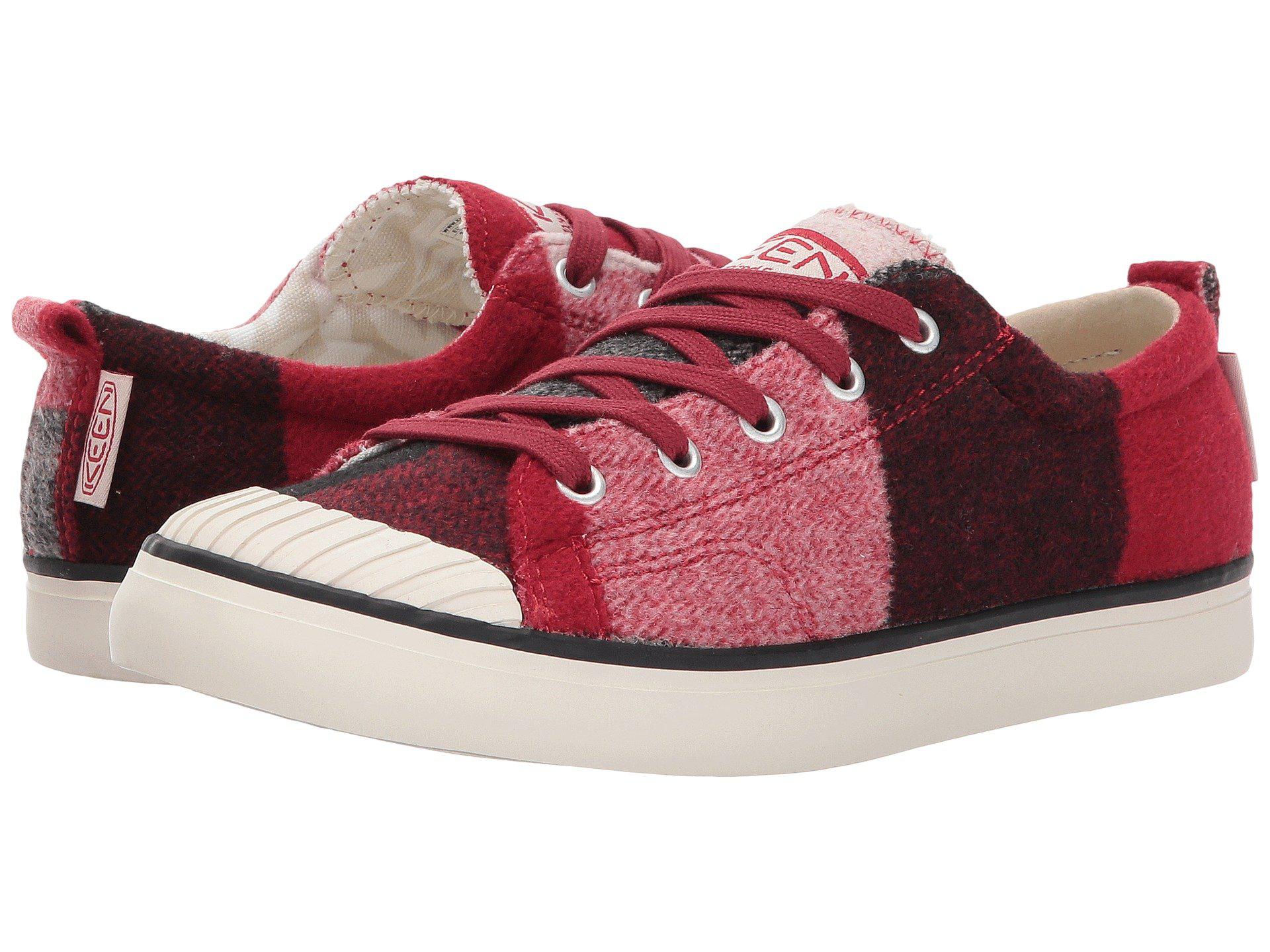 keen fleece sneakers
