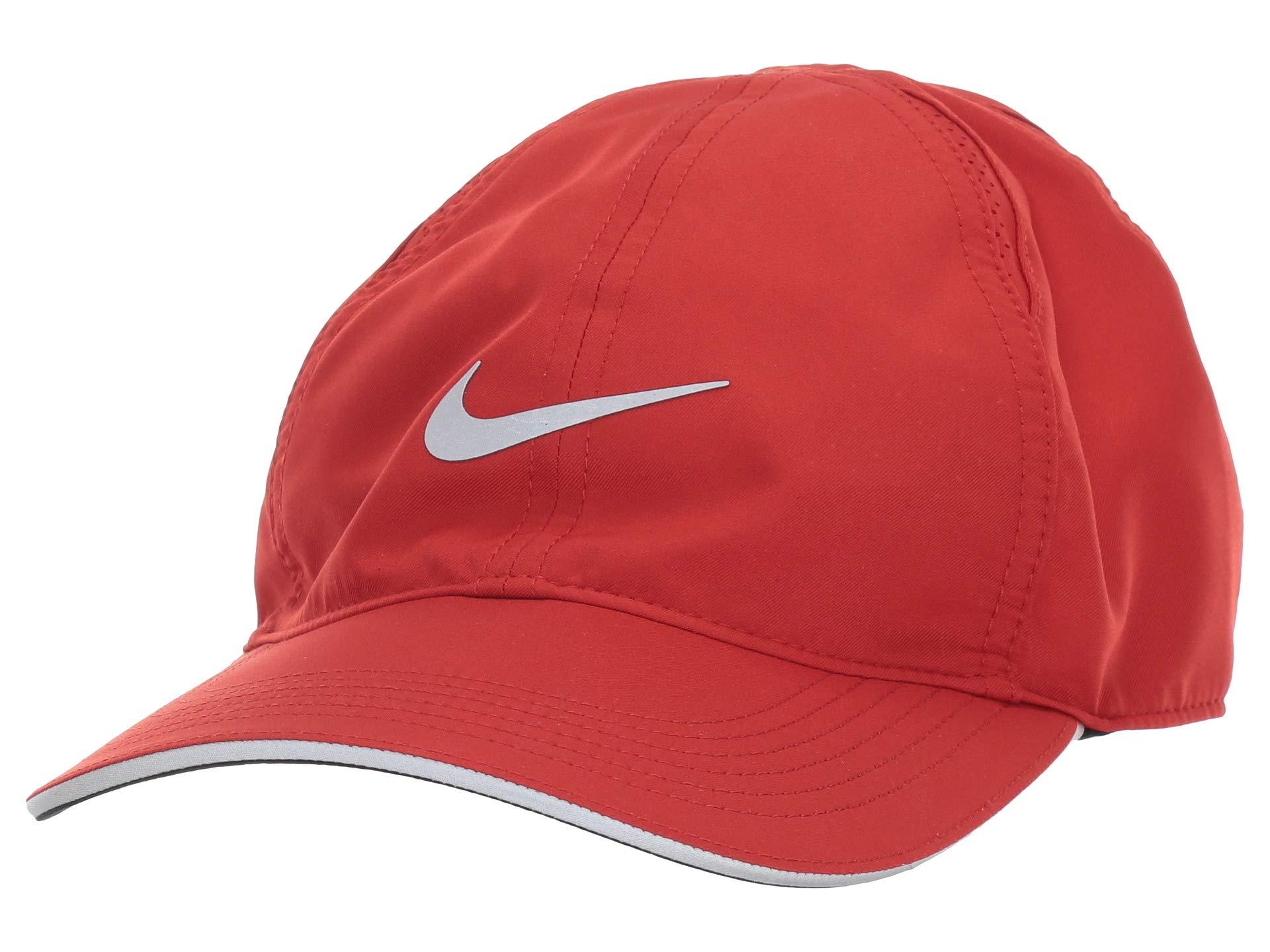 nike featherlight cap