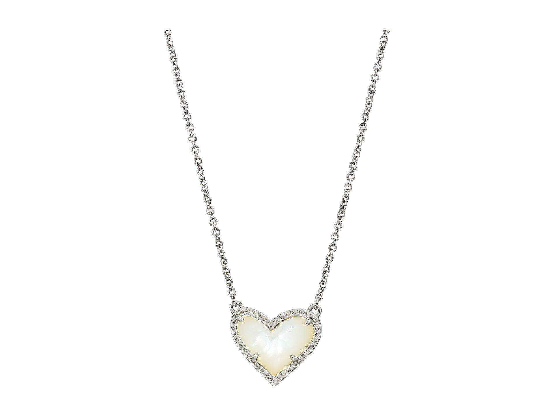 Kendra Scott Ari Heart Short Pendant Necklace in Silver (Metallic) - Lyst