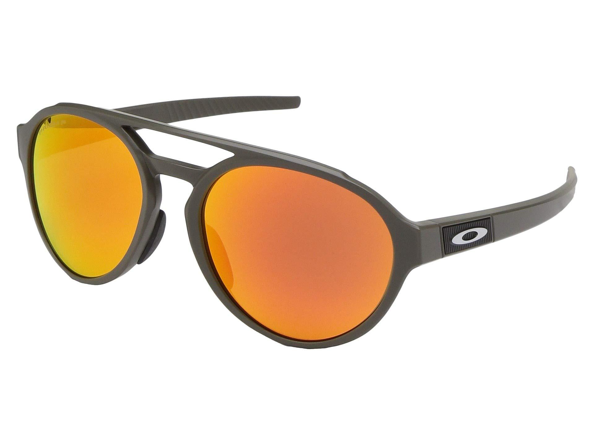 oakley forager on face