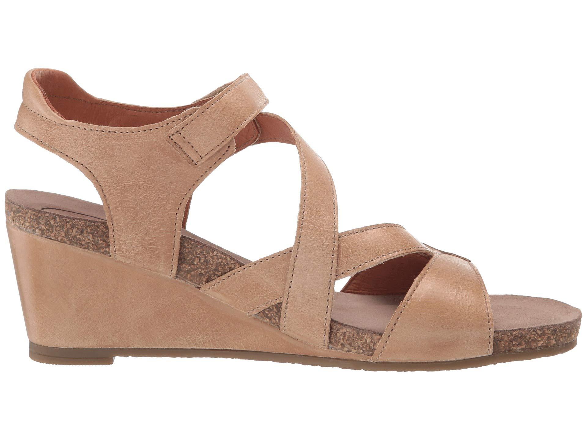 taos wizard wedge sandal