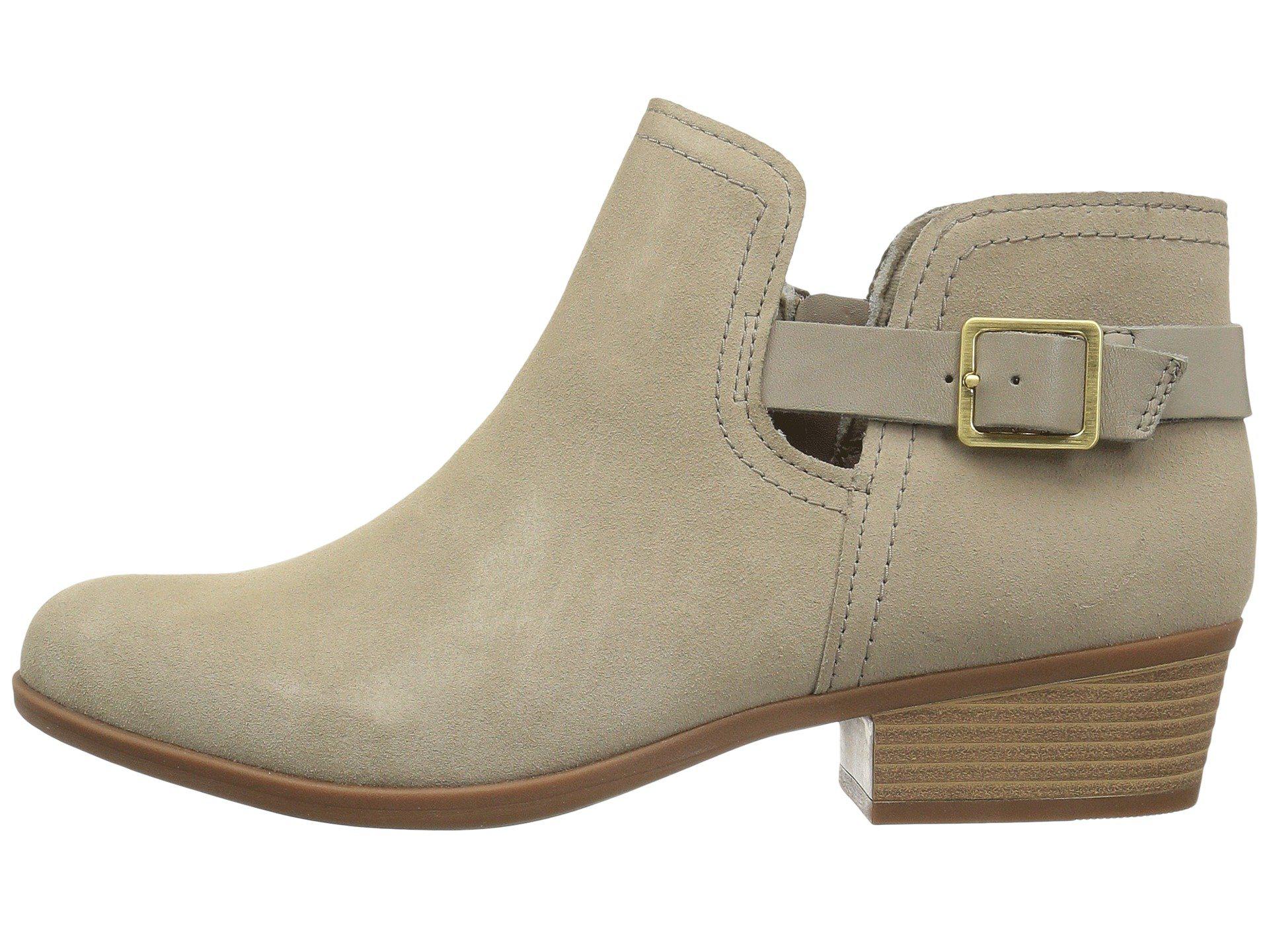 wide calf wellingtons