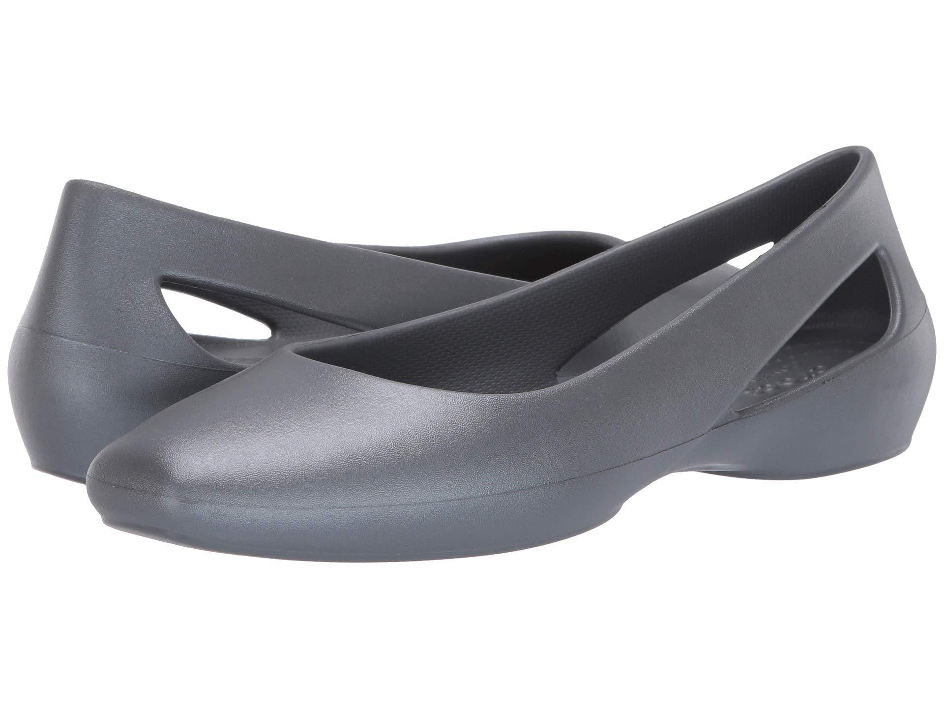 Crocs™ Sloane Metallic Flat in Black - Lyst
