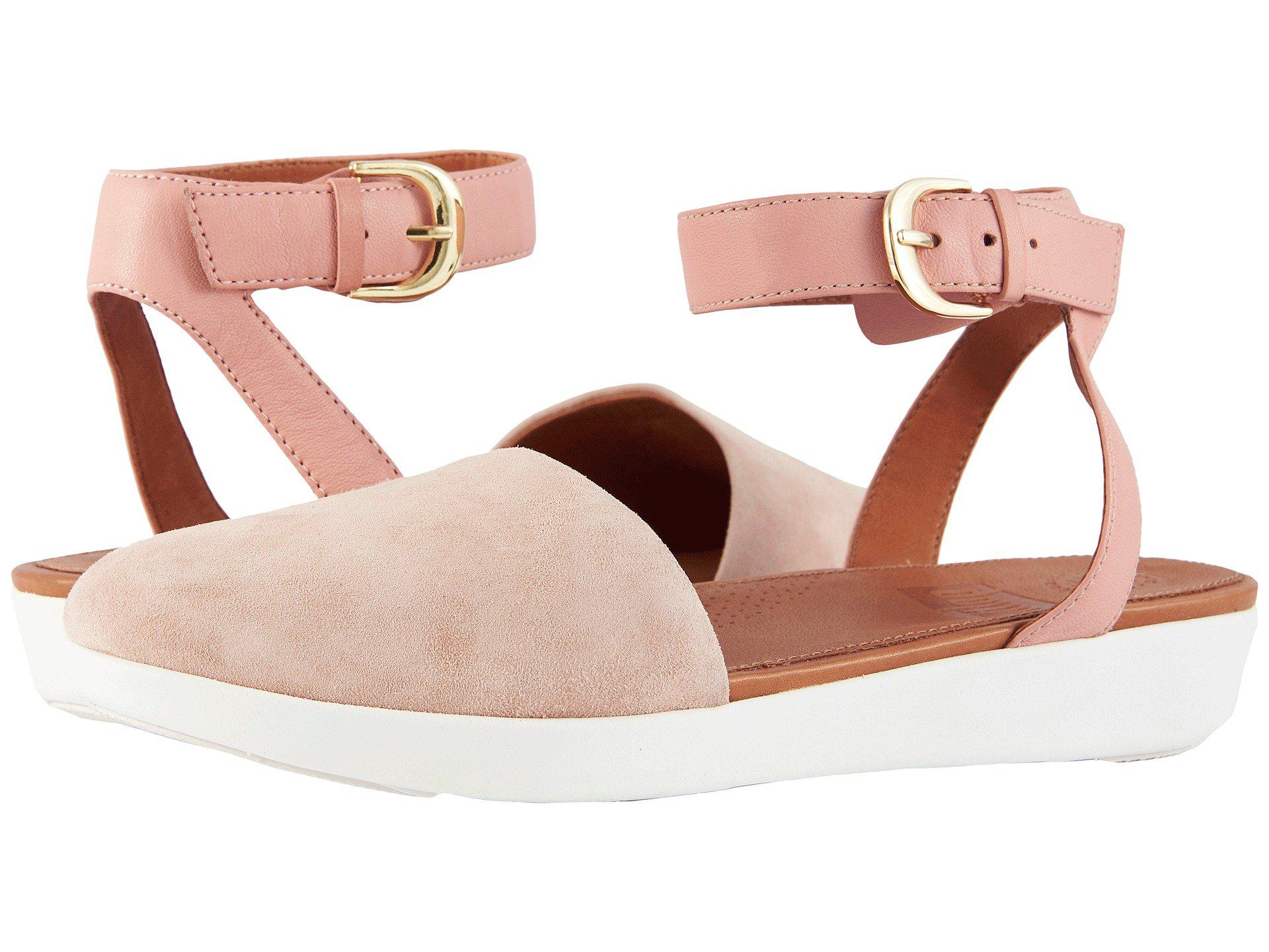 fitflop closed toe sandals