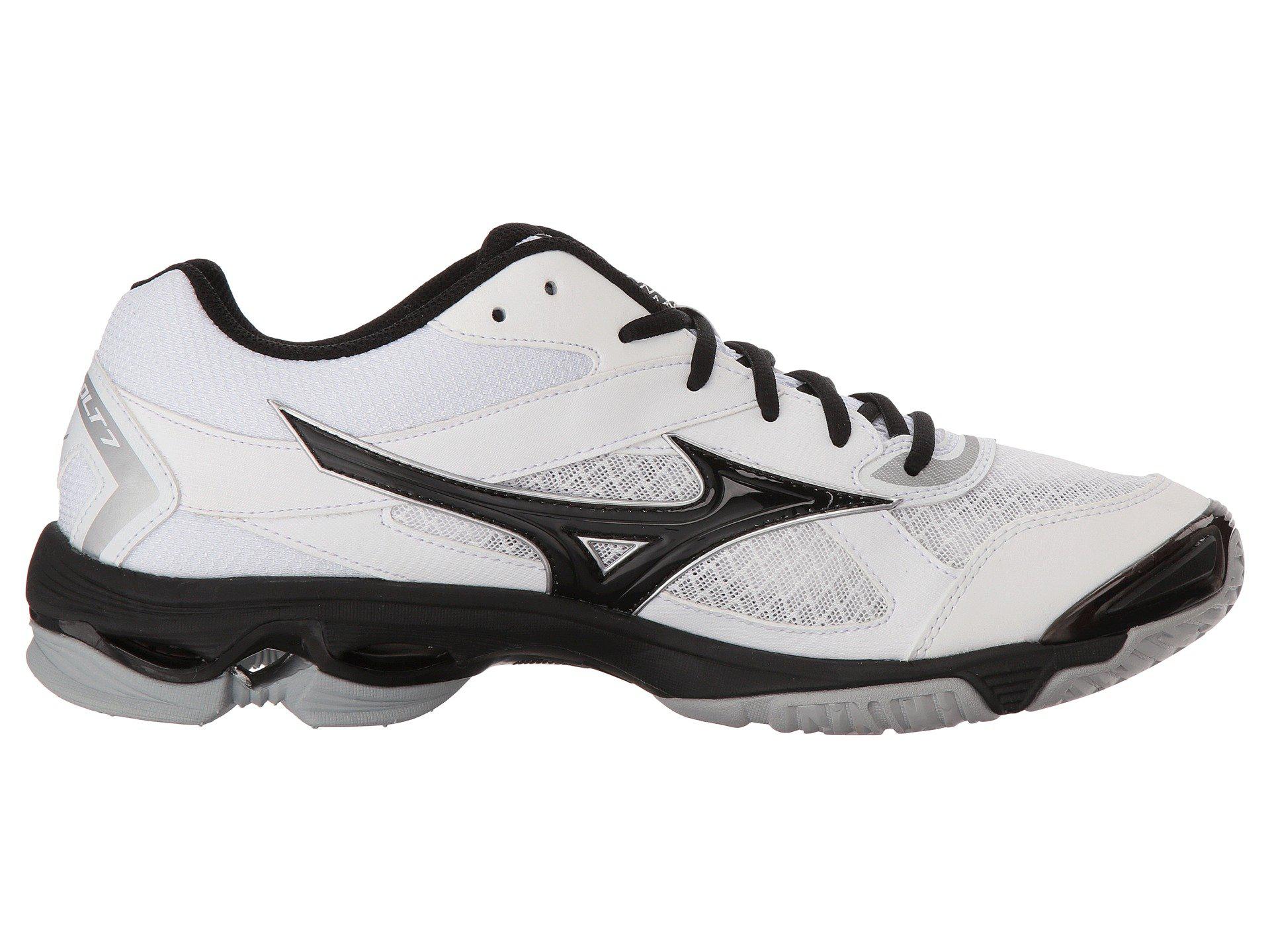 mizuno men's wave bolt 7