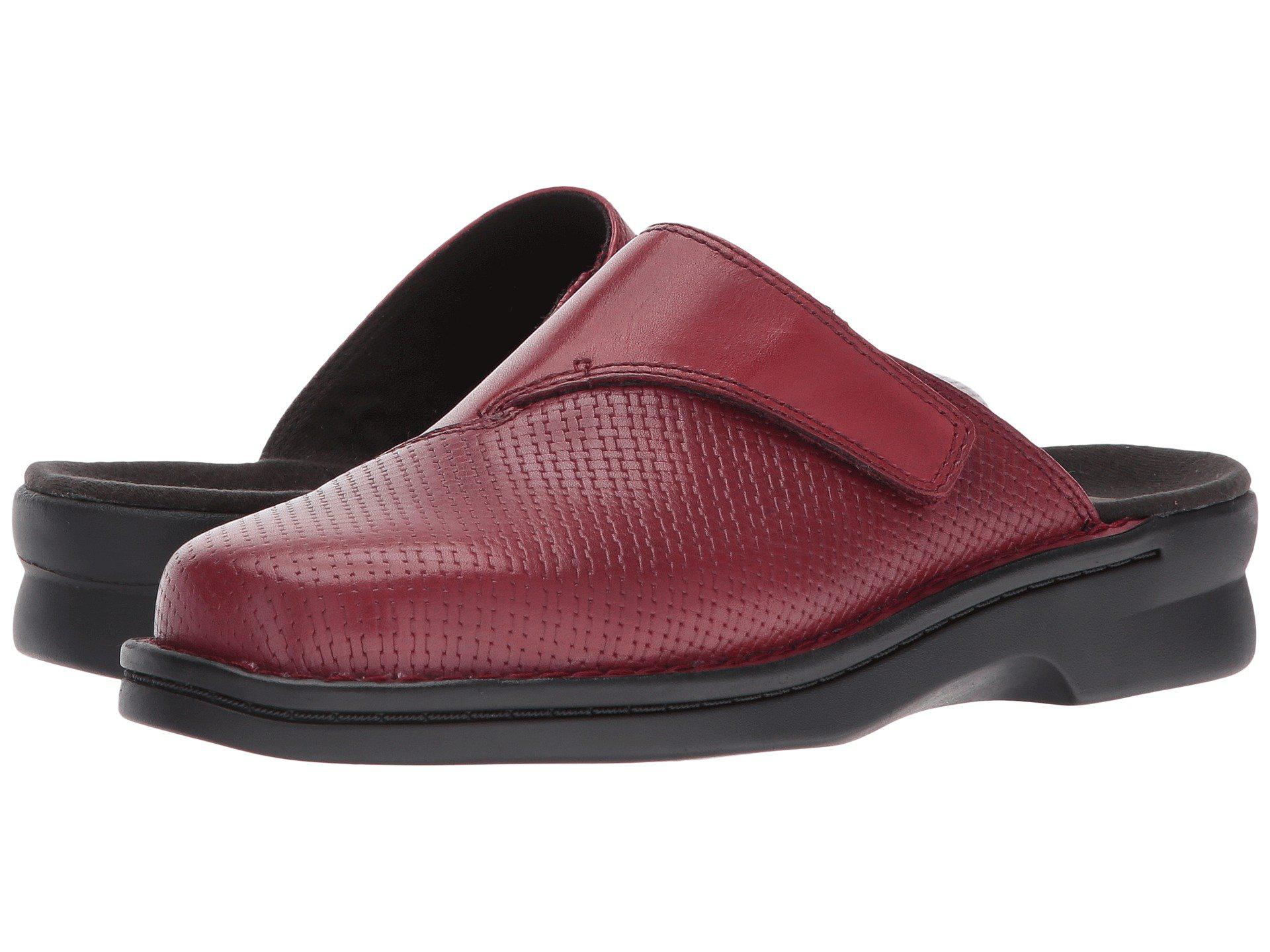 Clarks Leather S Patty Tayna in Red 