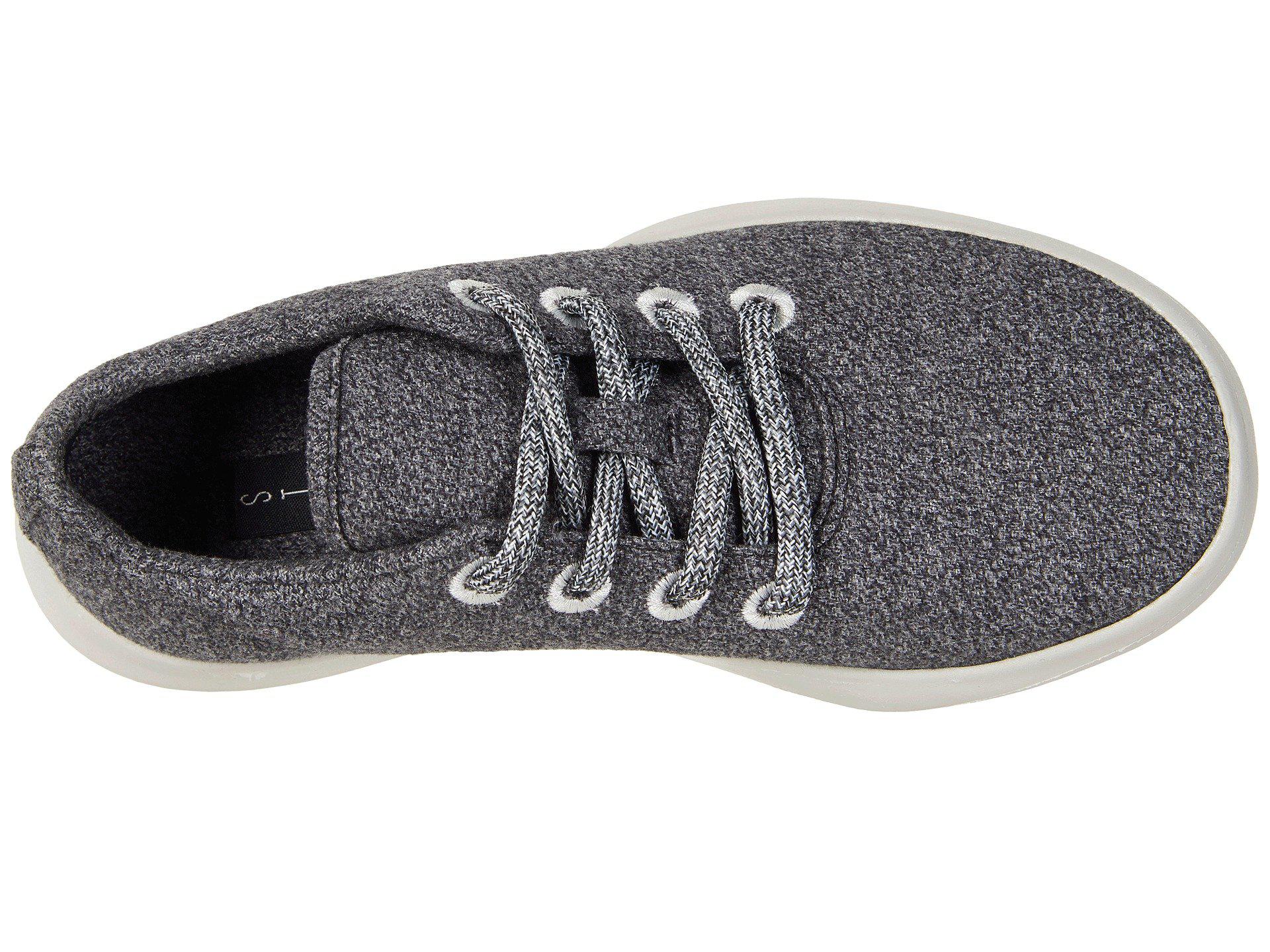 steve madden traveler sneakers