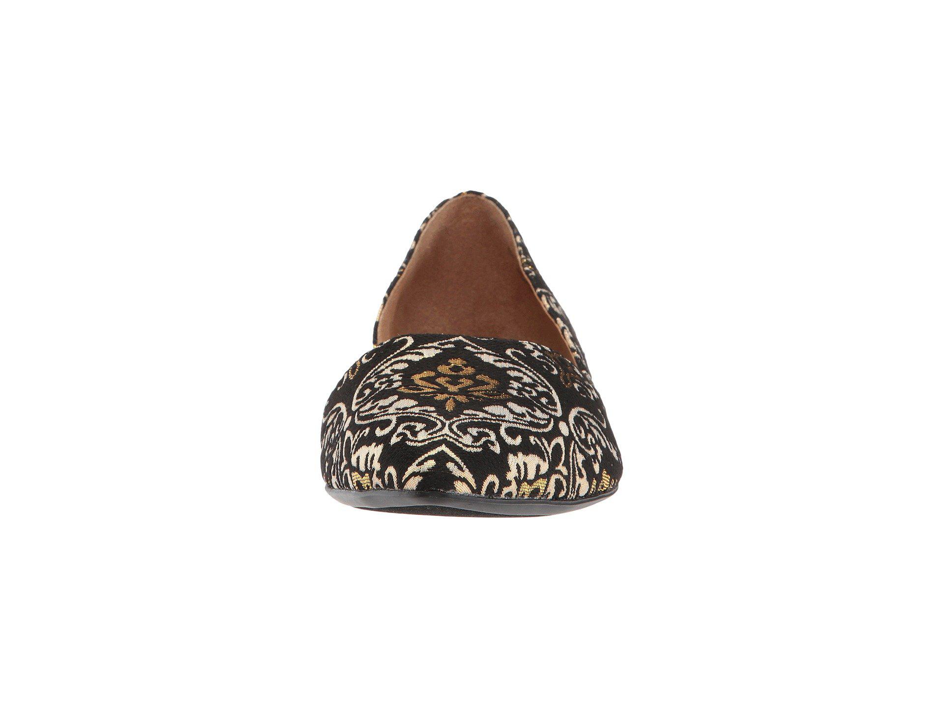 naturalizer samantha gold