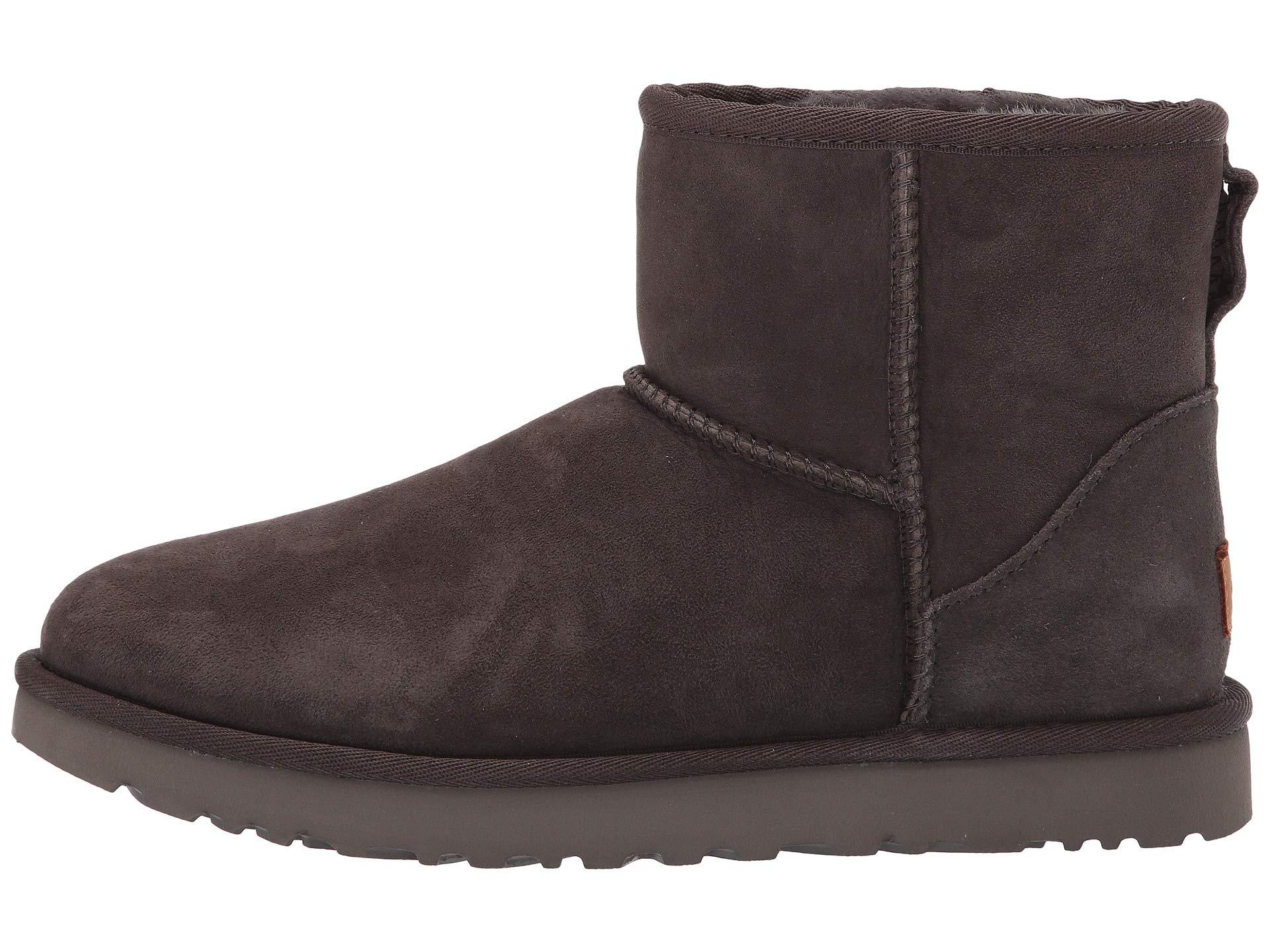 ugg black olive