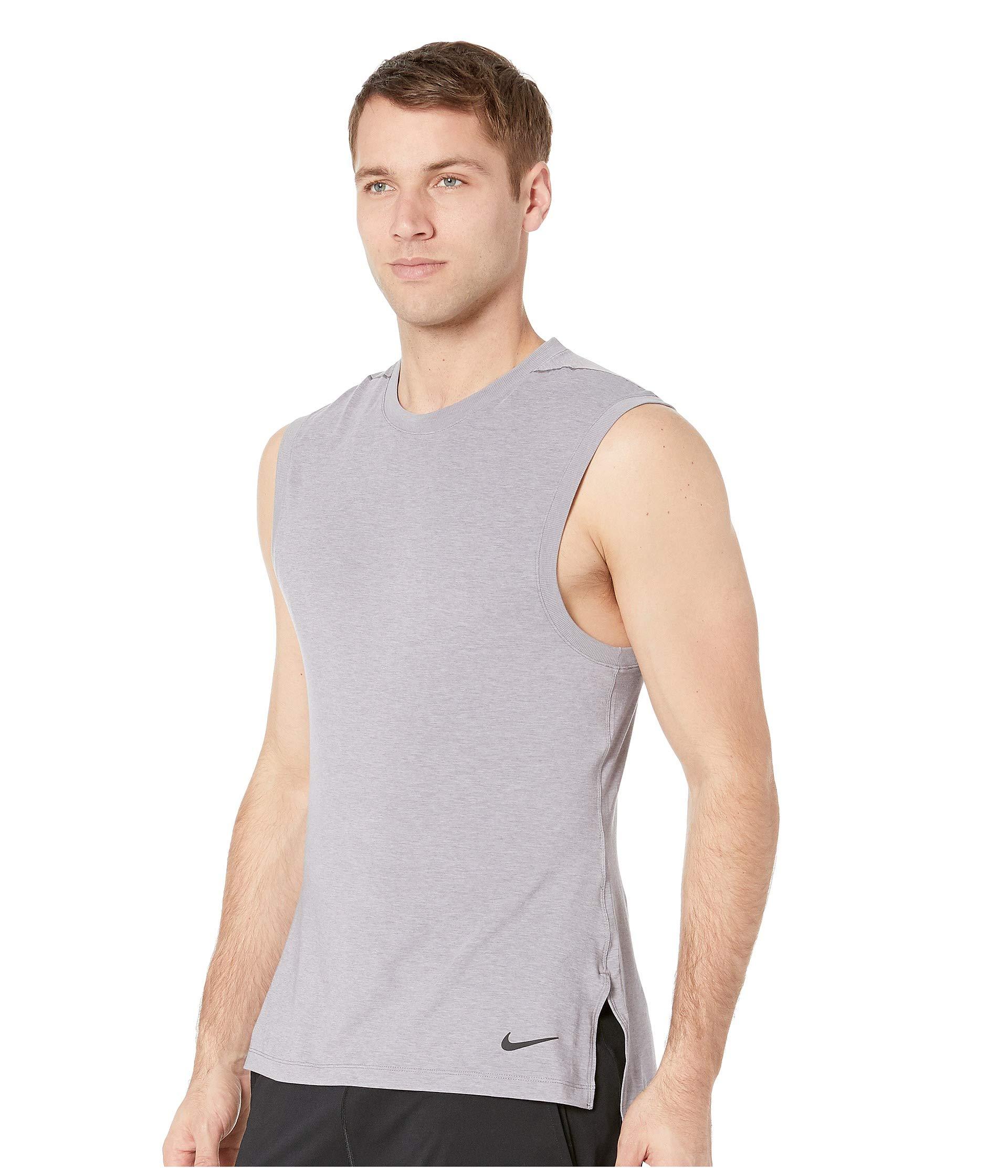 nike transcend tank