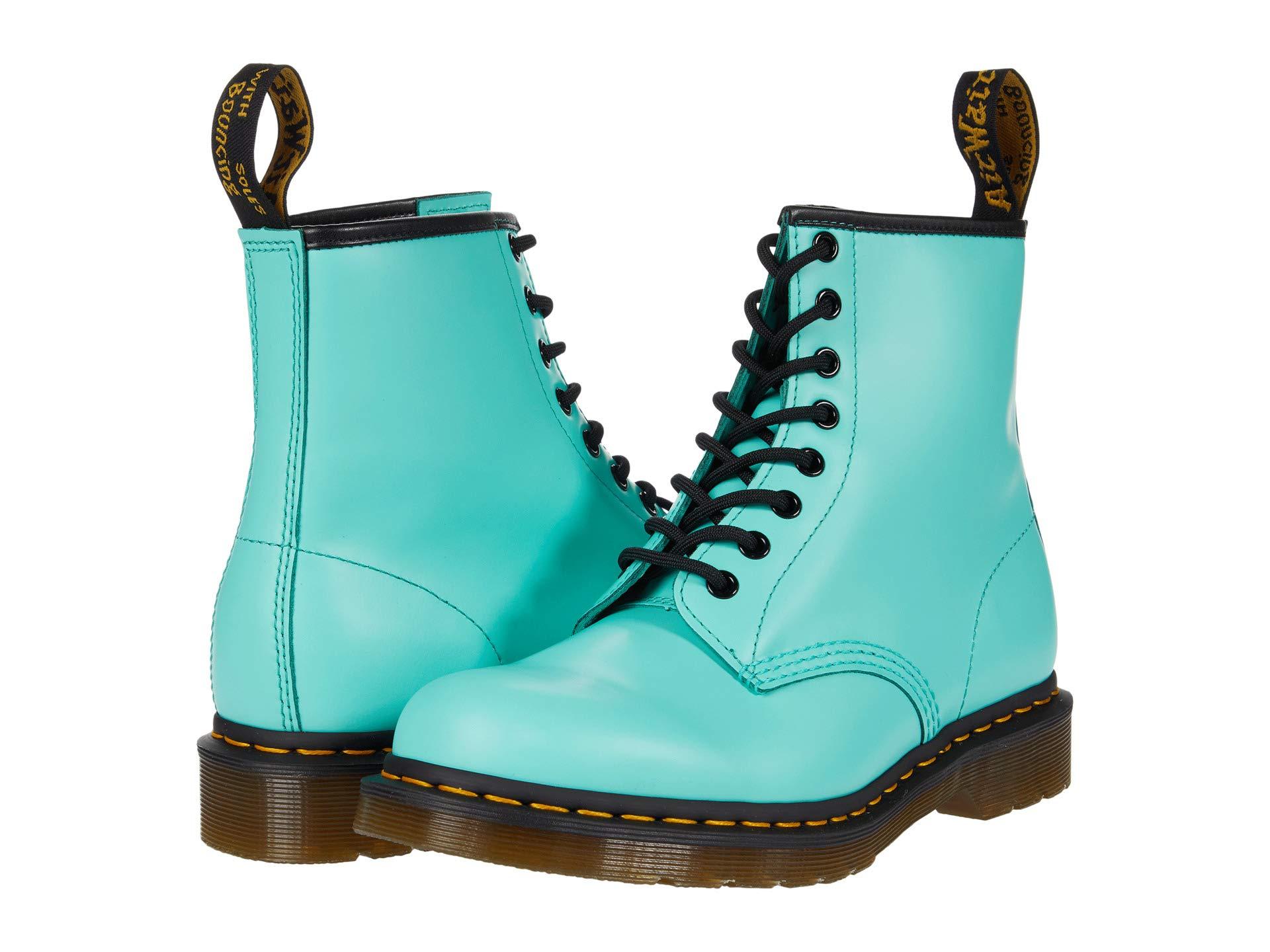 Dr. Martens Leather 1460 in Green Lyst