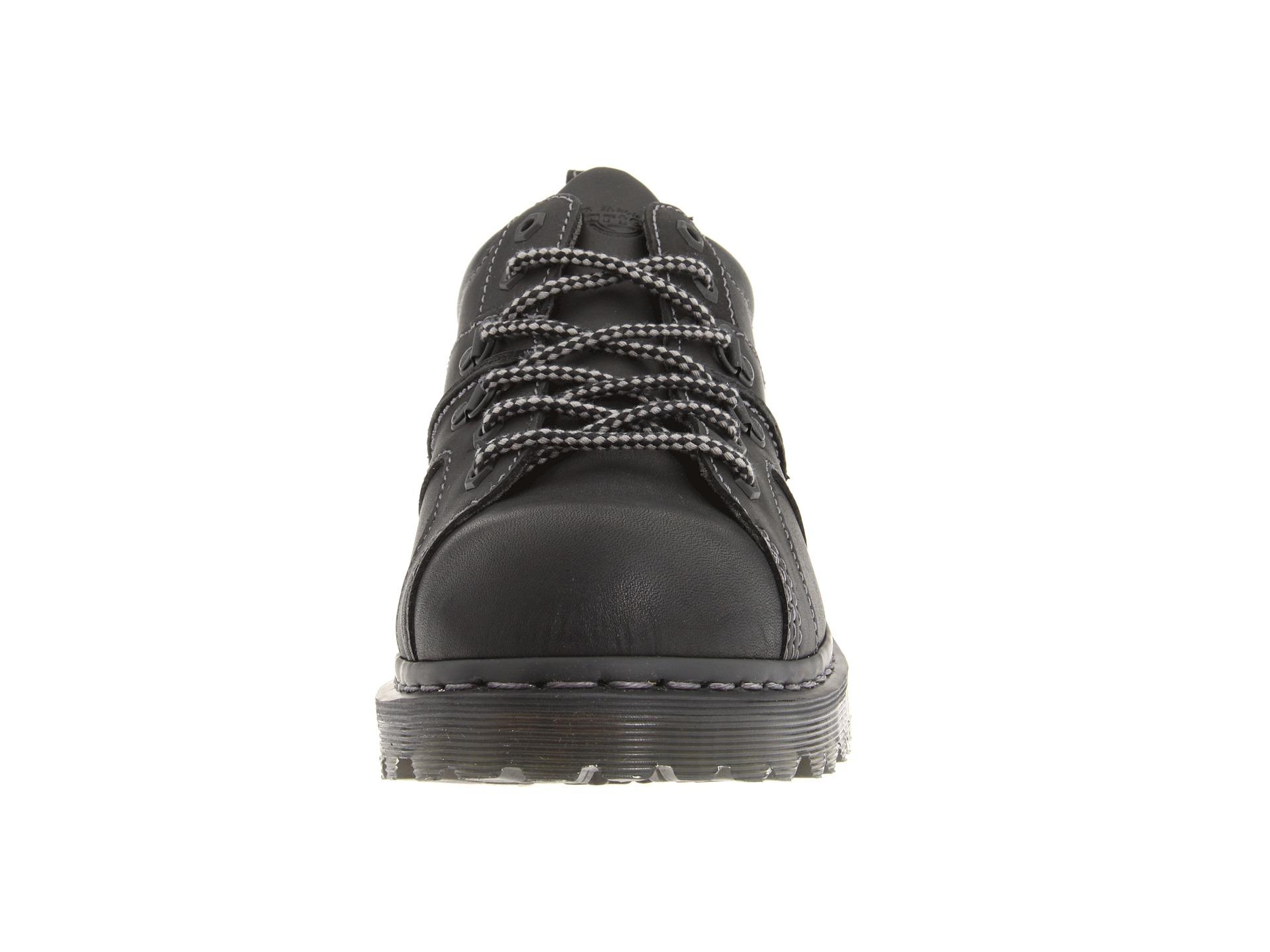 dr martens finnegan black
