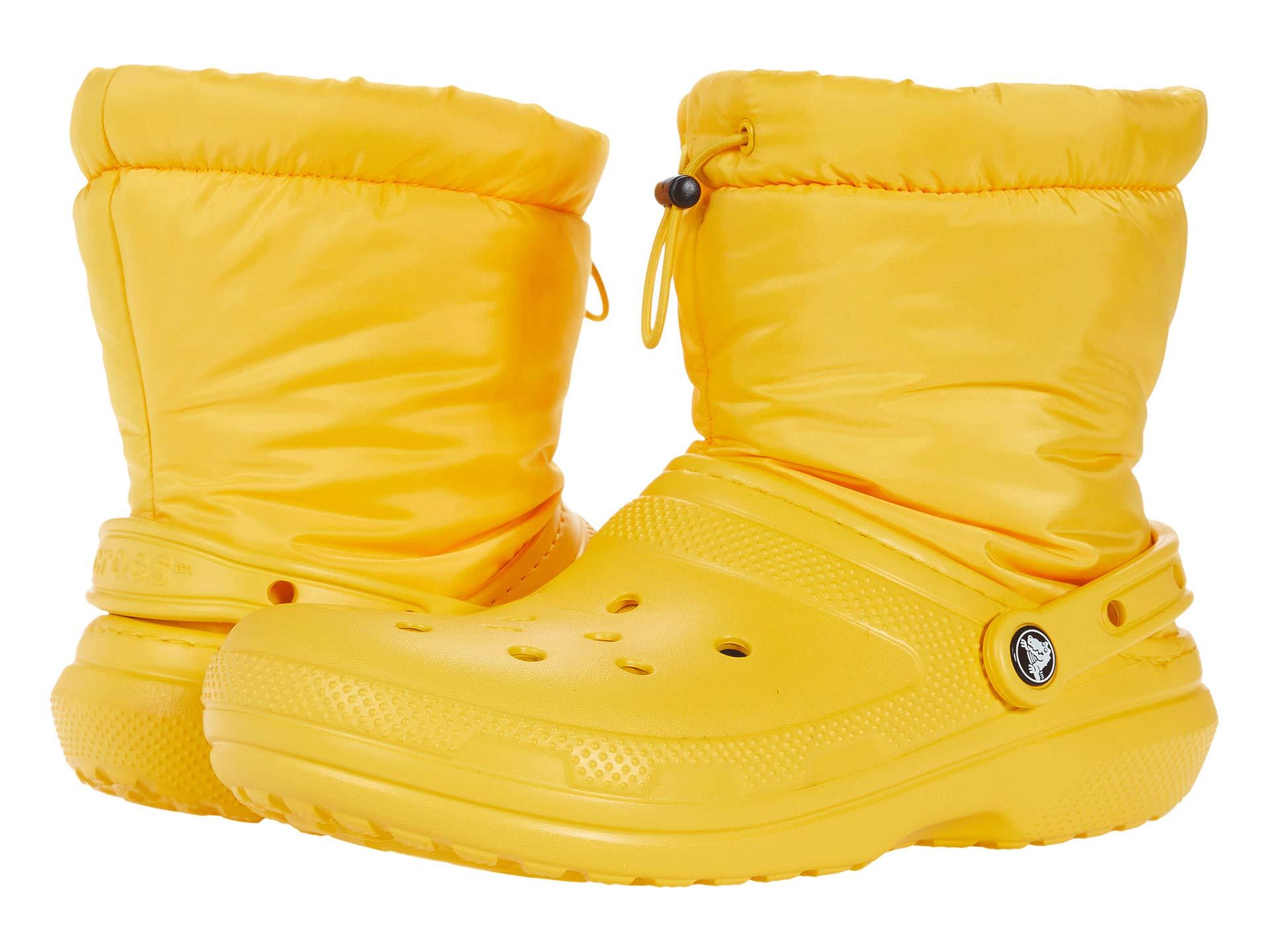 Crocs™ Synthetic Classic Lined Neo Puff Boot in Yellow - Lyst