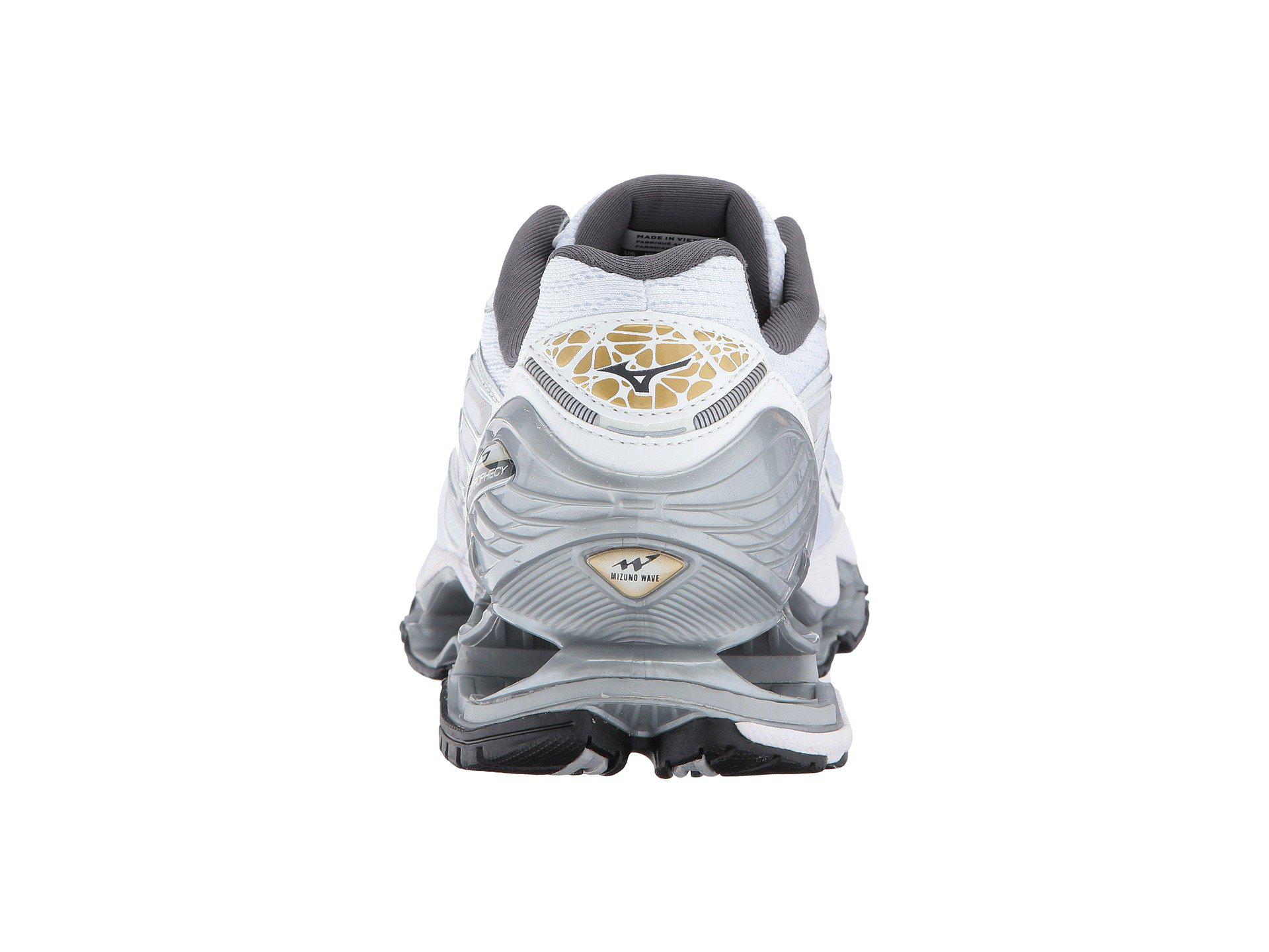 Mizuno Synthetic Wave Prophecy 6 in White/Silver/Gold (Metallic) for Men |  Lyst